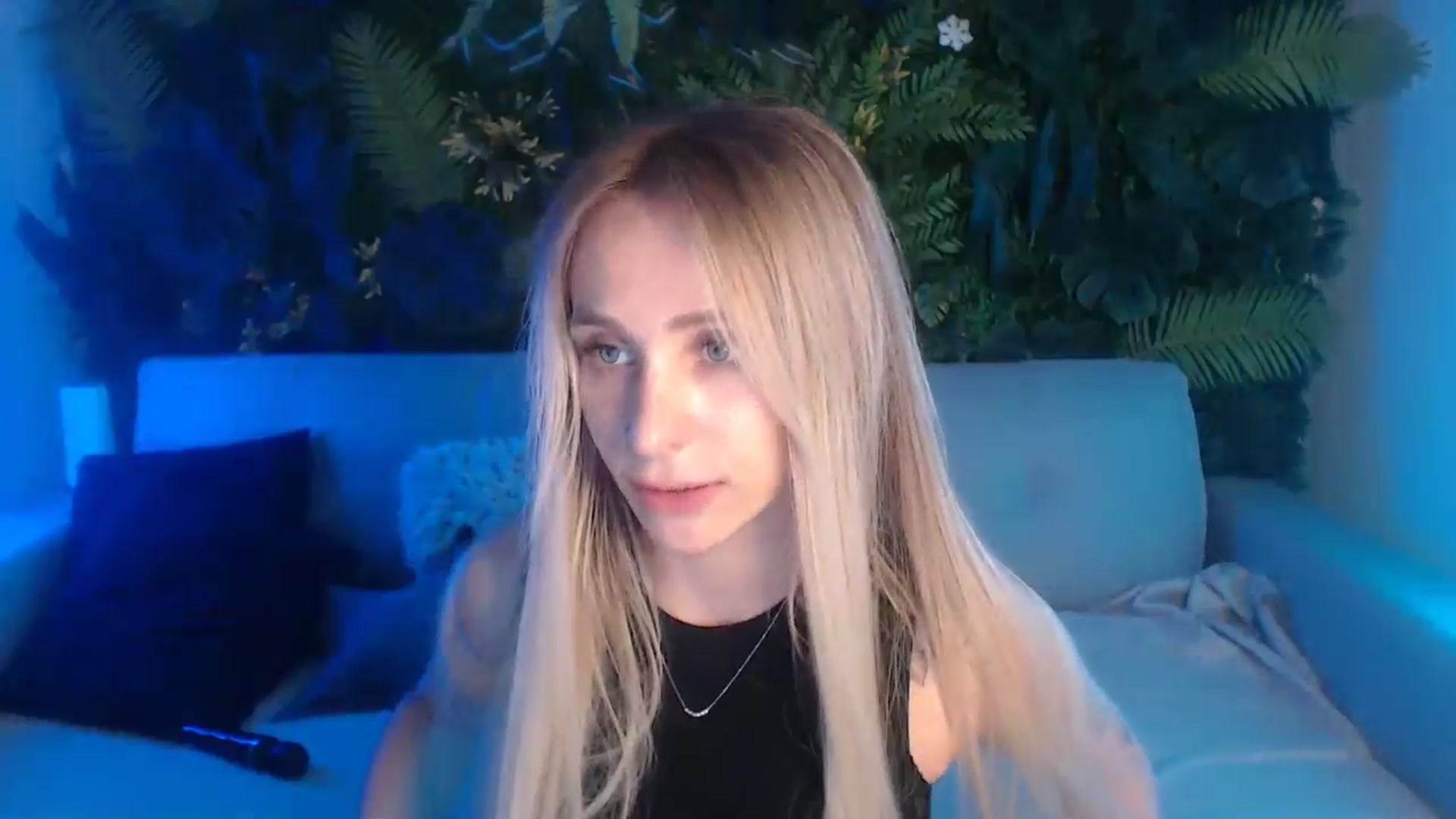 Gallery image thumbnail from Horny_Blond's myfreecams stream on, 06/05/2024, 12:39 image 2 of 20