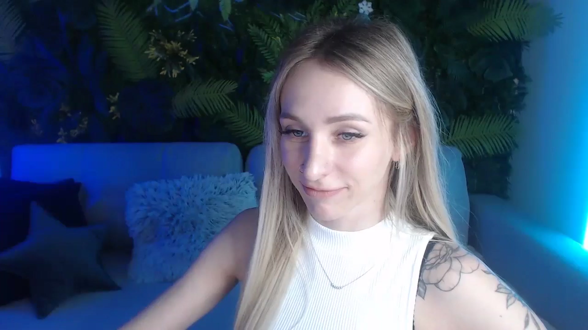Gallery image thumbnail from Horny_Blond's myfreecams stream on, 06/07/2024, 08:39 image 9 of 20