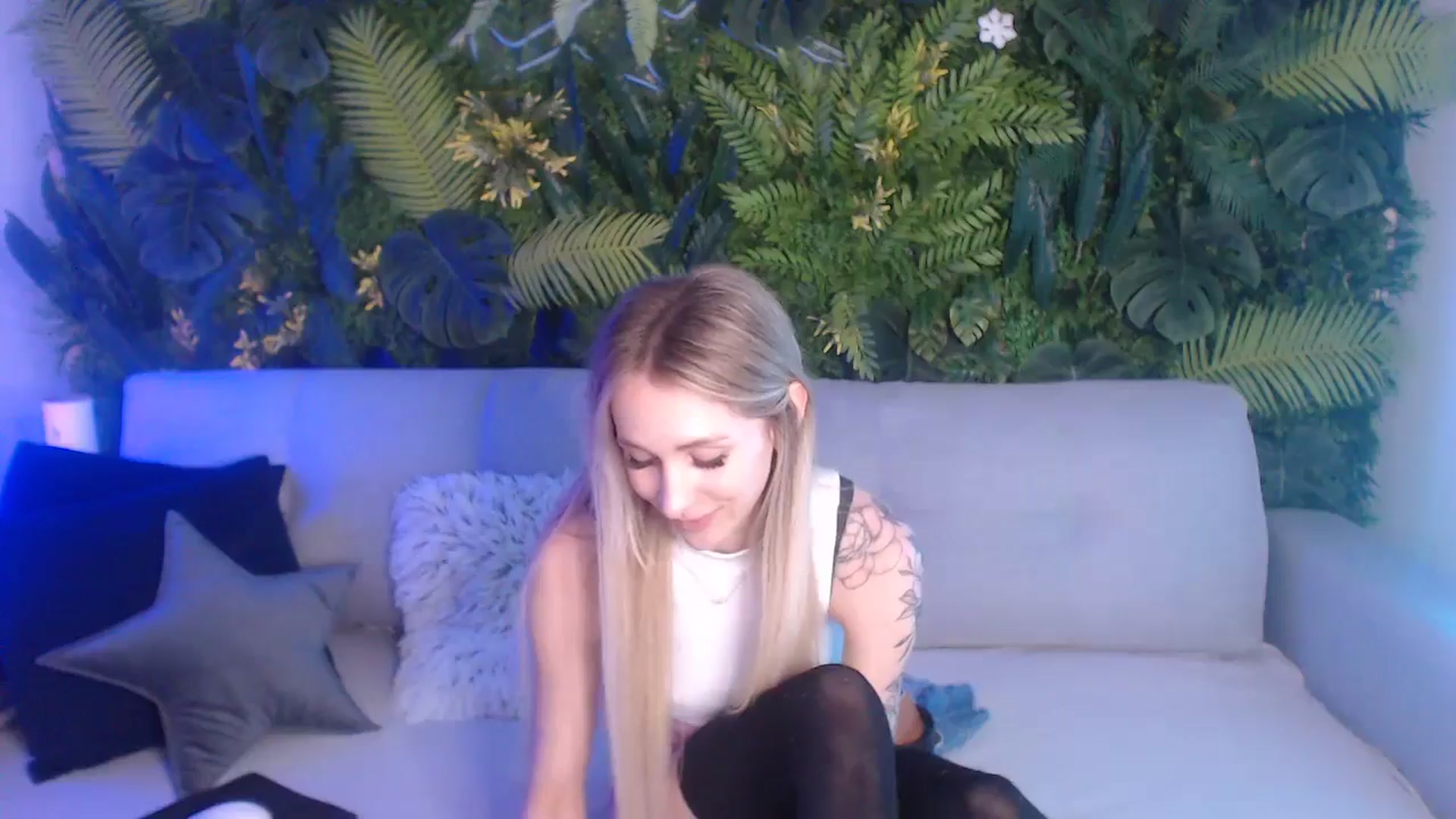 Gallery image thumbnail from Horny_Blond's myfreecams stream on, 06/07/2024, 09:11 image 19 of 20