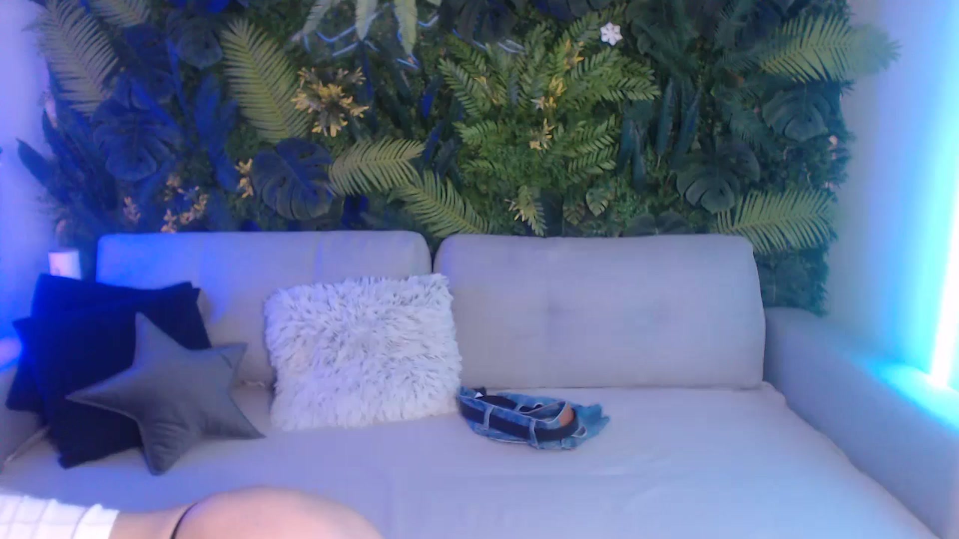 Gallery image thumbnail from Horny_Blond's myfreecams stream on, 06/07/2024, 09:11 image 14 of 20