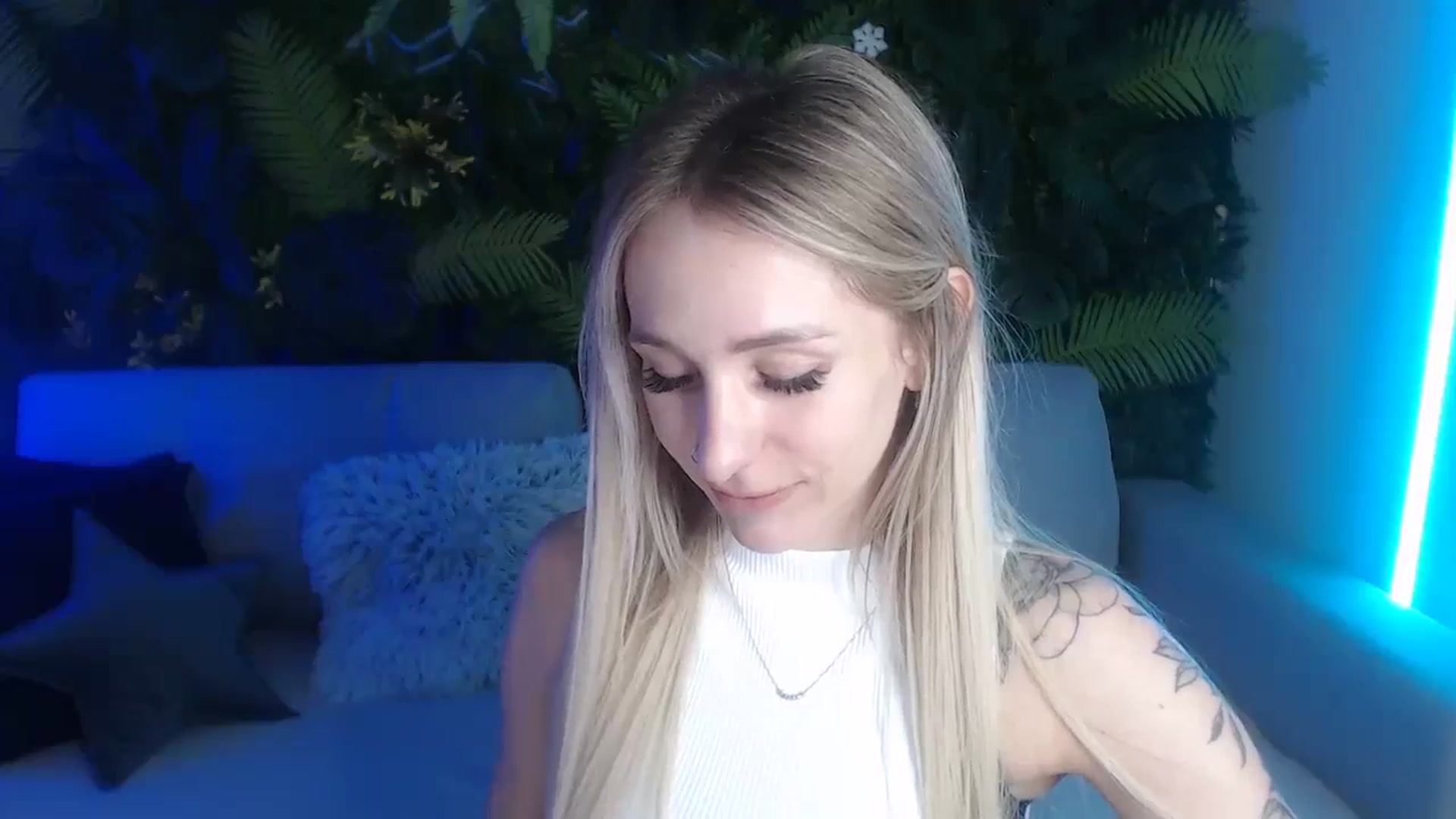 Gallery image thumbnail from Horny_Blond's myfreecams stream on, 06/07/2024, 09:11 image 13 of 20