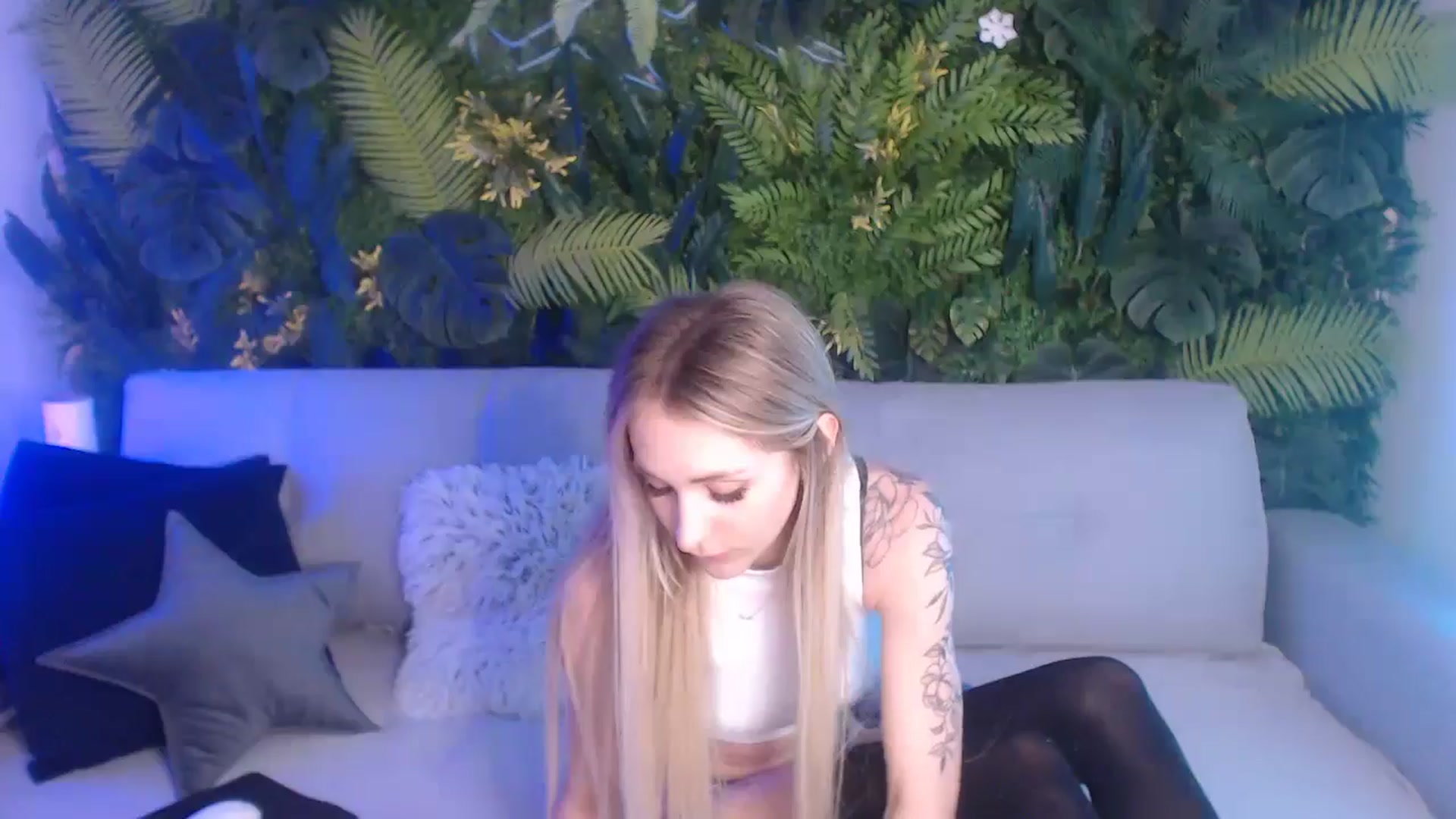 Gallery image thumbnail from Horny_Blond's myfreecams stream on, 06/07/2024, 09:11 image 16 of 20