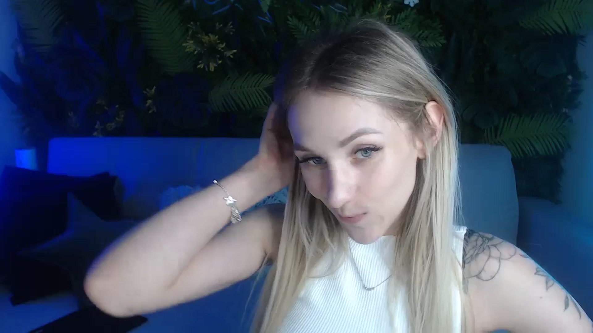 Gallery image thumbnail from Horny_Blond's myfreecams stream on, 06/07/2024, 09:57 image 7 of 20