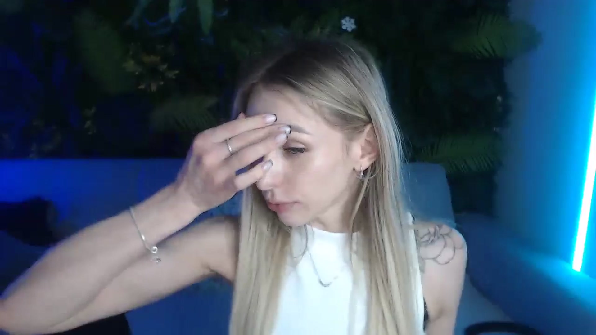 Gallery image thumbnail from Horny_Blond's myfreecams stream on, 06/07/2024, 11:34 image 11 of 20