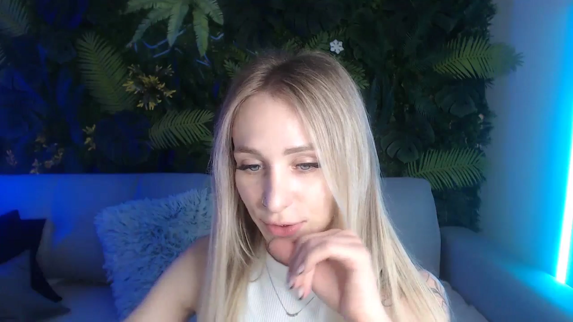 Gallery image thumbnail from Horny_Blond's myfreecams stream on, 06/07/2024, 12:30 image 2 of 20
