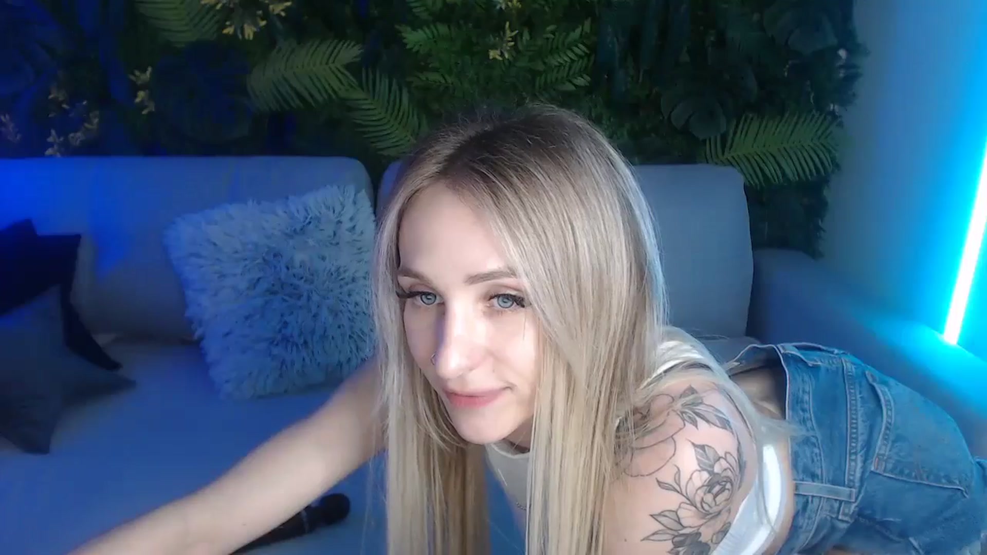 Gallery image thumbnail from Horny_Blond's myfreecams stream on, 06/07/2024, 12:30 image 12 of 20