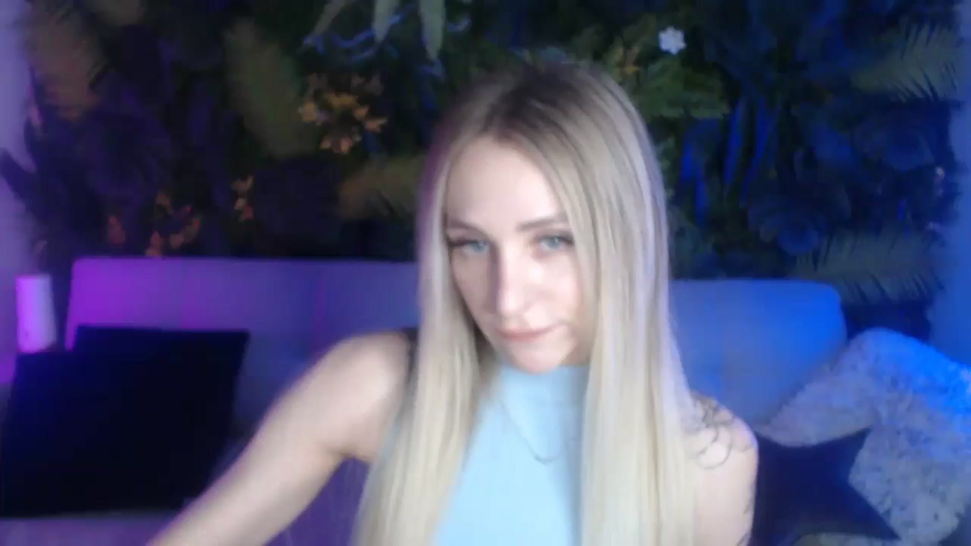 Gallery image thumbnail from Horny_Blond's myfreecams stream on, 06/08/2024, 08:14 image 1 of 20