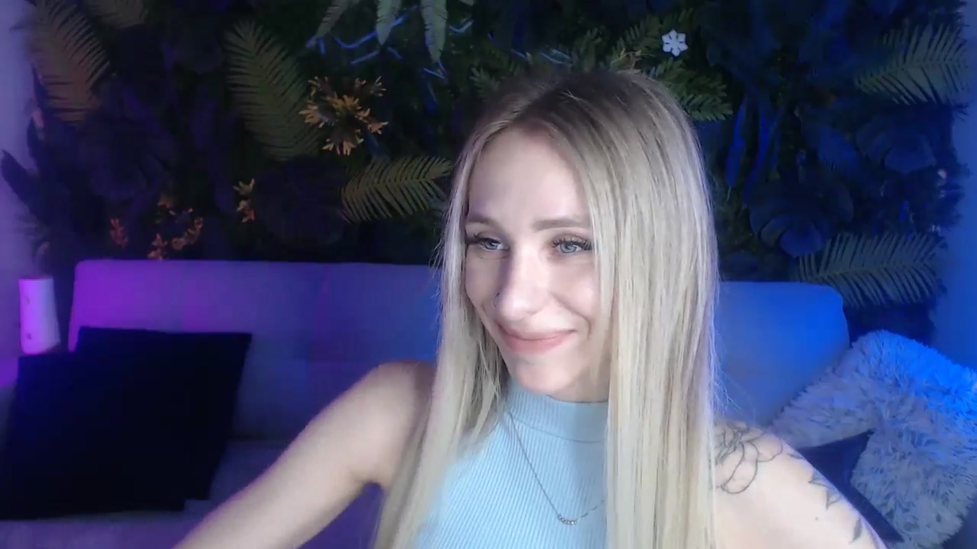 Gallery image thumbnail from Horny_Blond's myfreecams stream on, 06/08/2024, 08:14 image 17 of 20