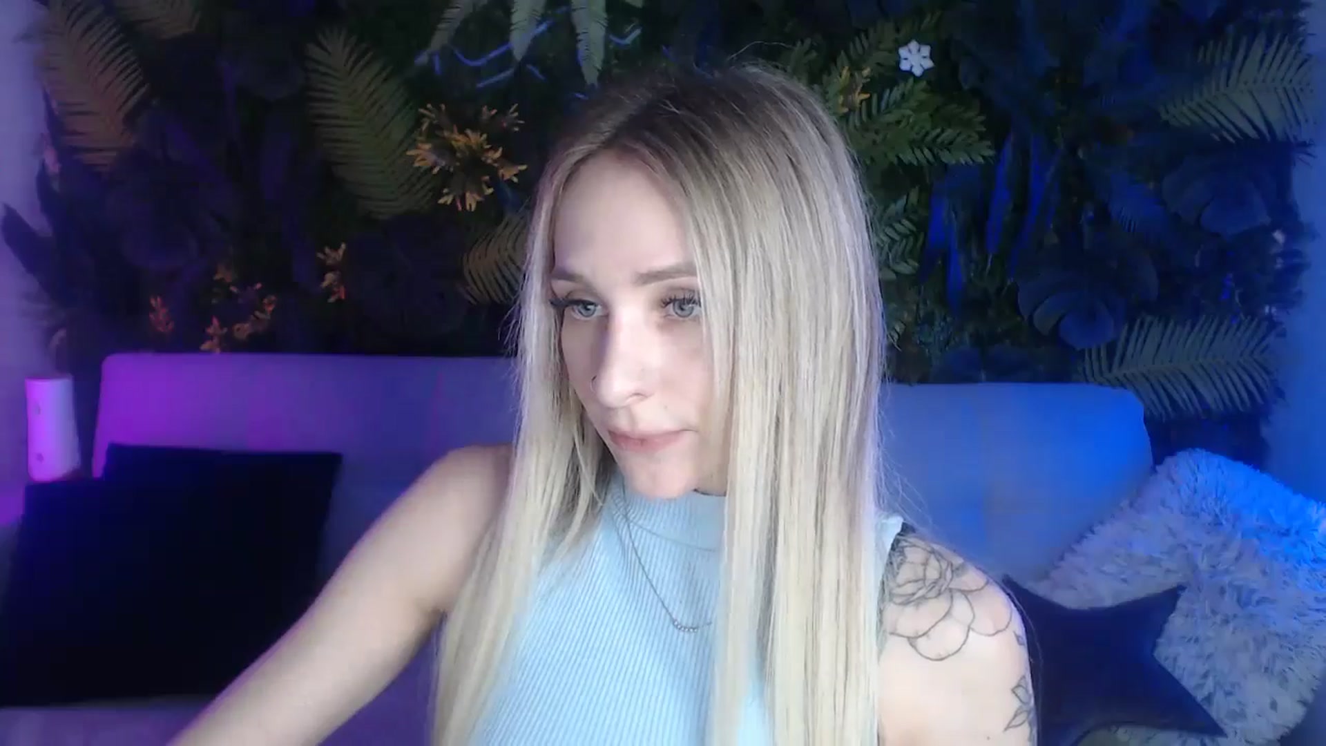 Gallery image thumbnail from Horny_Blond's myfreecams stream on, 06/08/2024, 08:14 image 18 of 20