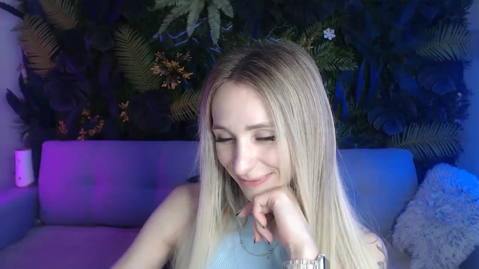 Gallery image thumbnail from Horny_Blond's myfreecams stream on, 06/08/2024, 10:12 image 17 of 20
