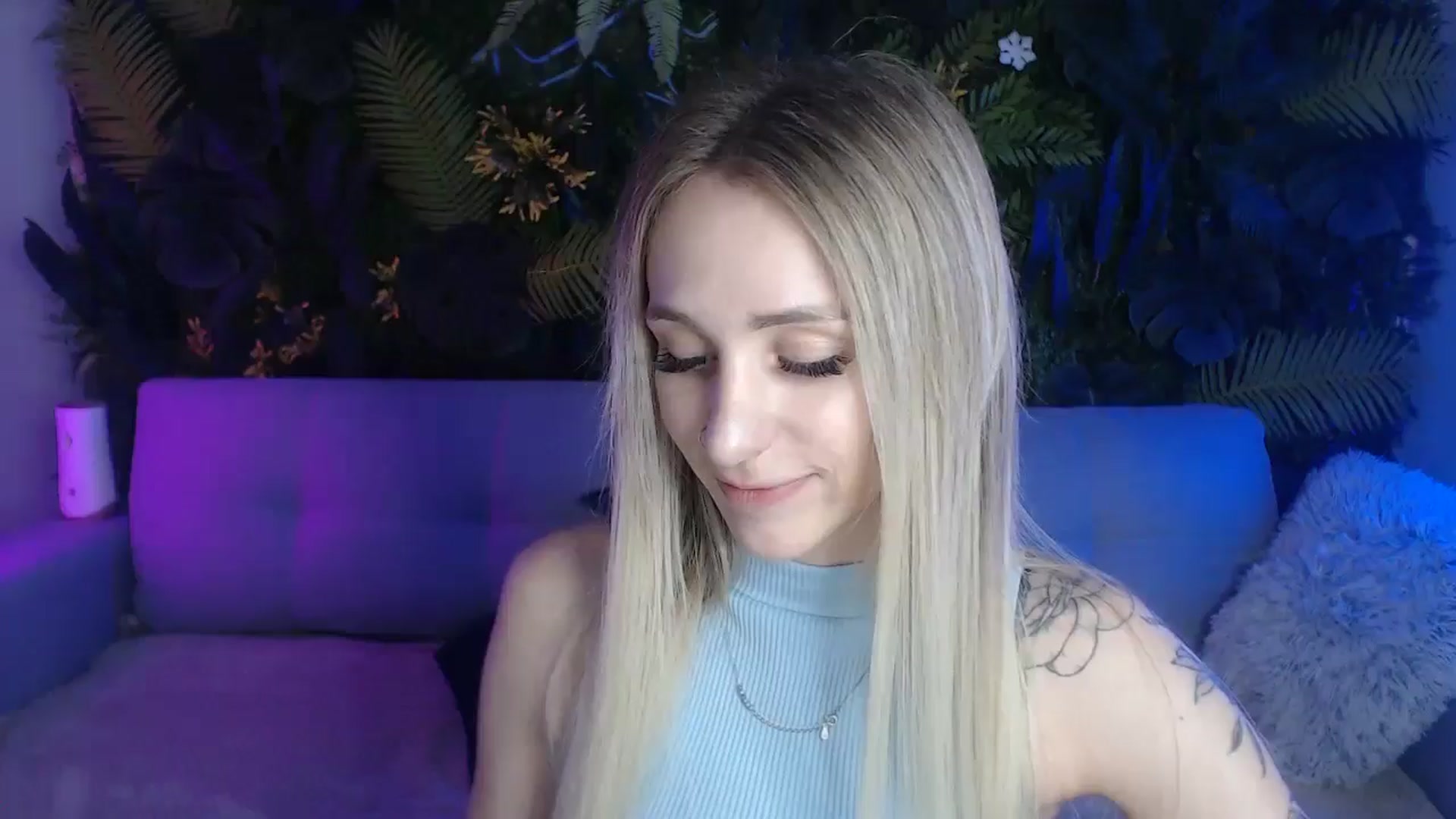 Gallery image thumbnail from Horny_Blond's myfreecams stream on, 06/08/2024, 10:12 image 8 of 20