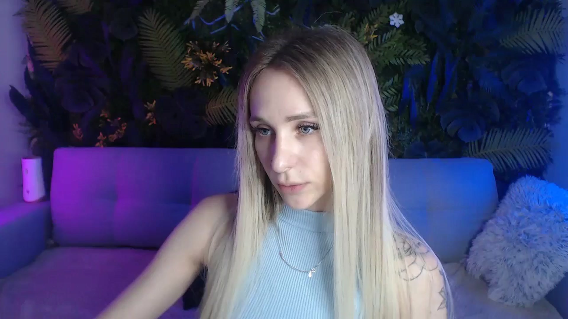 Gallery image thumbnail from Horny_Blond's myfreecams stream on, 06/08/2024, 10:12 image 6 of 20