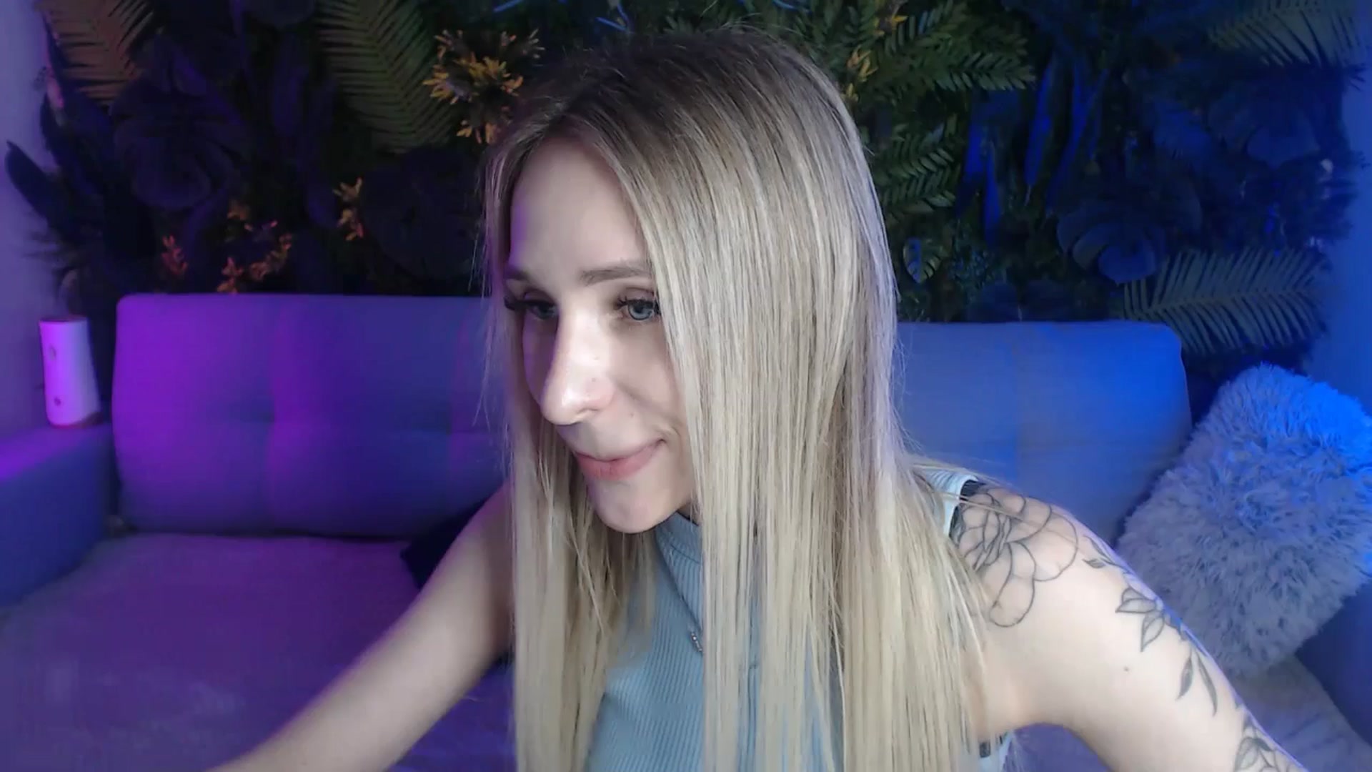 Gallery image thumbnail from Horny_Blond's myfreecams stream on, 06/08/2024, 10:33 image 12 of 20