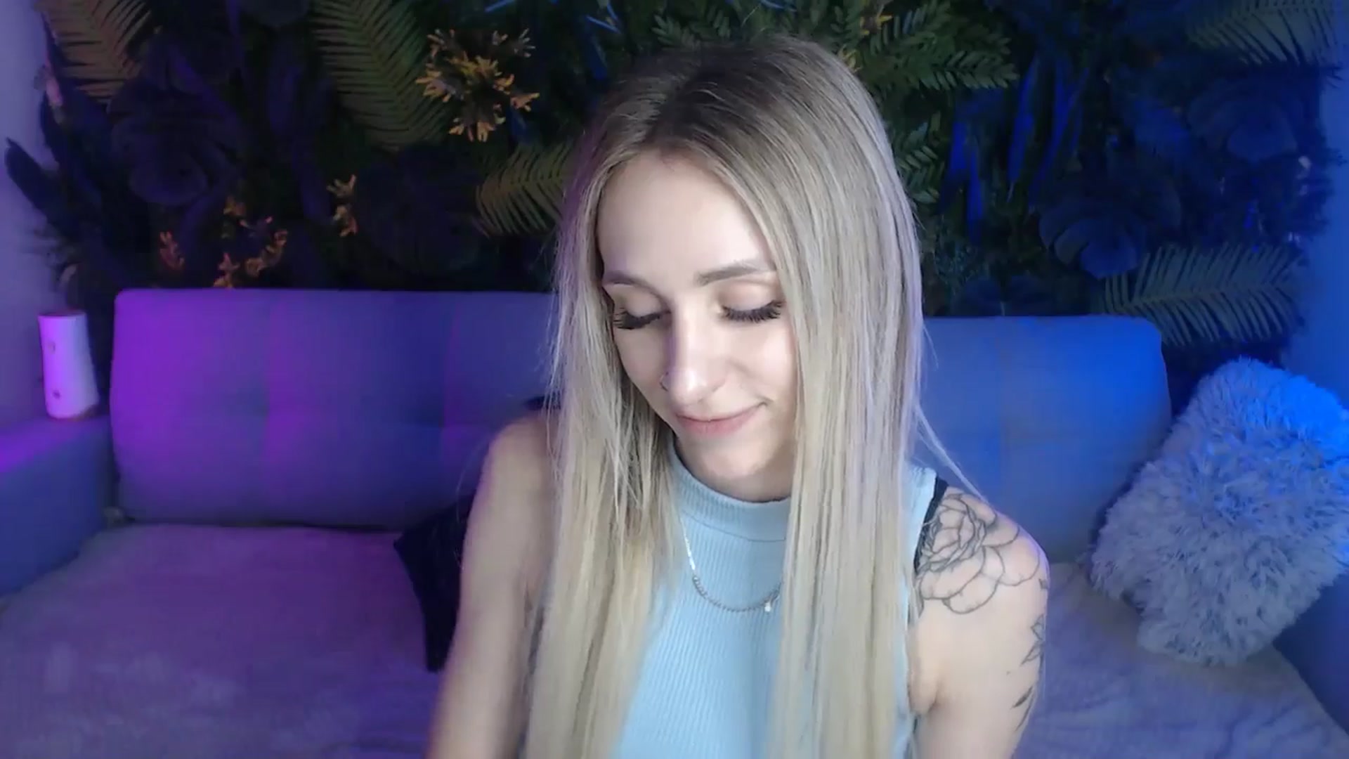 Gallery image thumbnail from Horny_Blond's myfreecams stream on, 06/08/2024, 10:33 image 10 of 20
