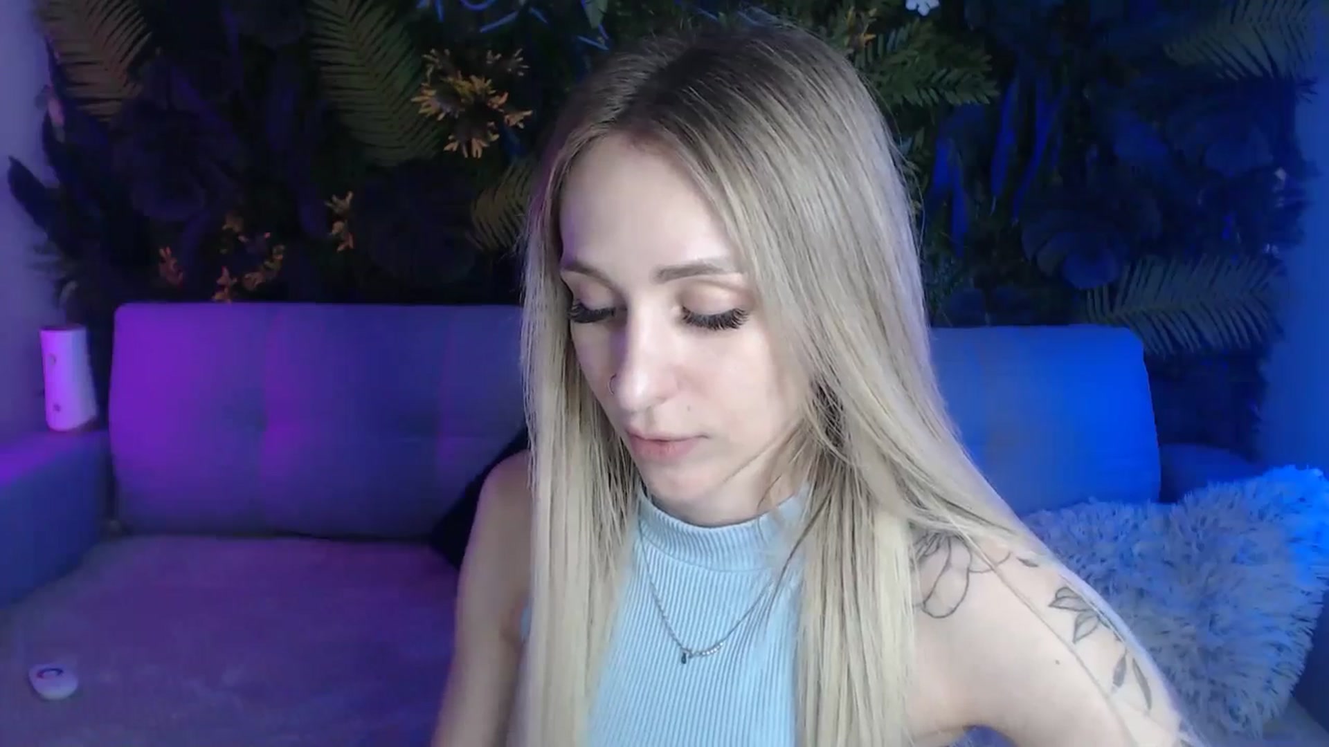 Gallery image thumbnail from Horny_Blond's myfreecams stream on, 06/08/2024, 13:12 image 4 of 20