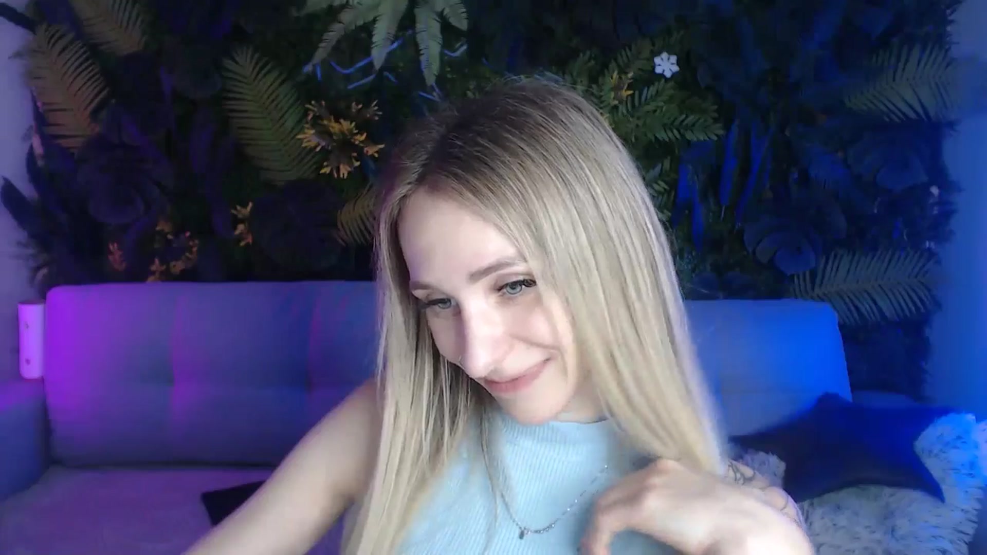 Gallery image thumbnail from Horny_Blond's myfreecams stream on, 06/08/2024, 13:12 image 18 of 20