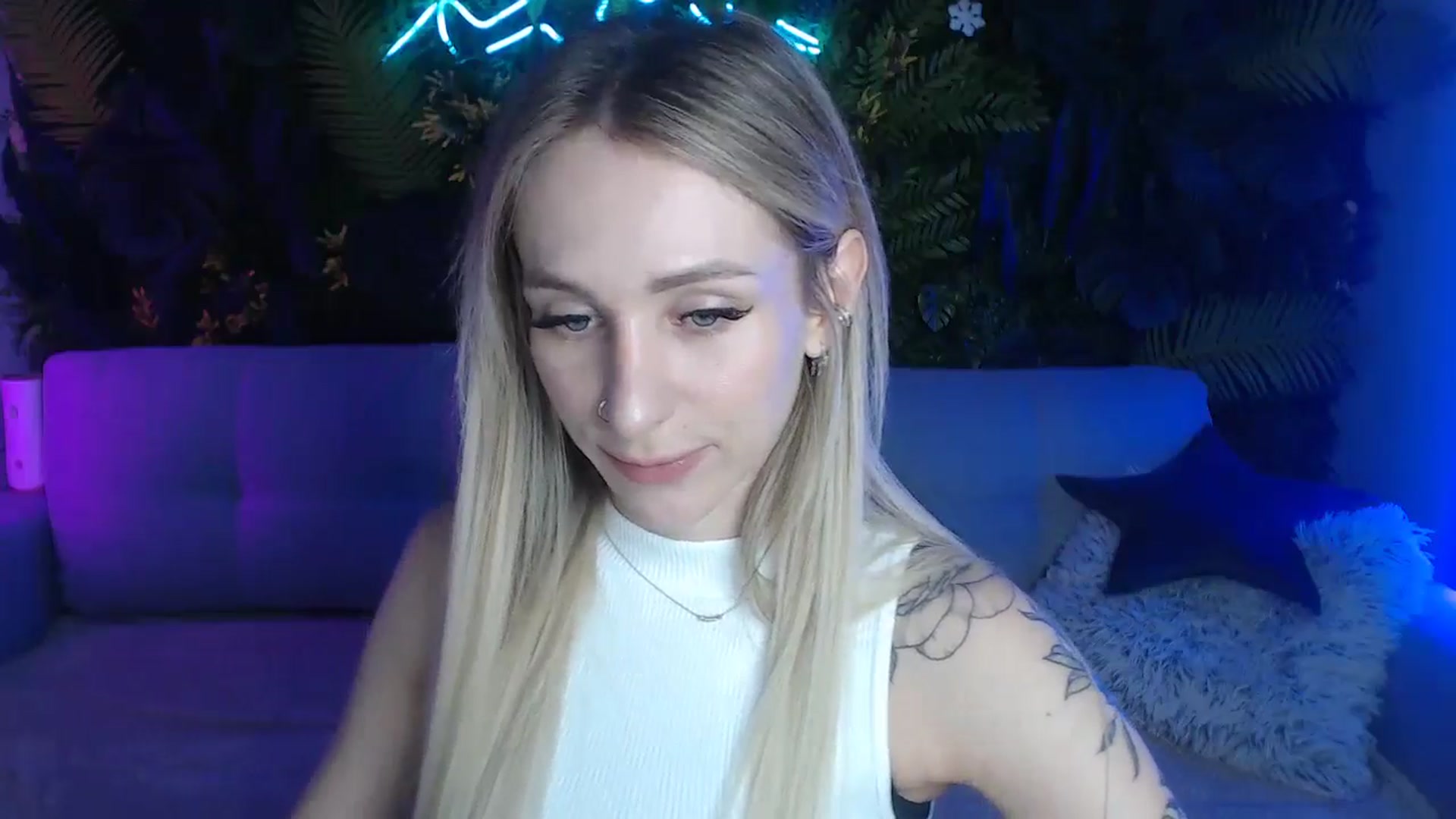 Gallery image thumbnail from Horny_Blond's myfreecams stream on, 06/09/2024, 08:27 image 3 of 20
