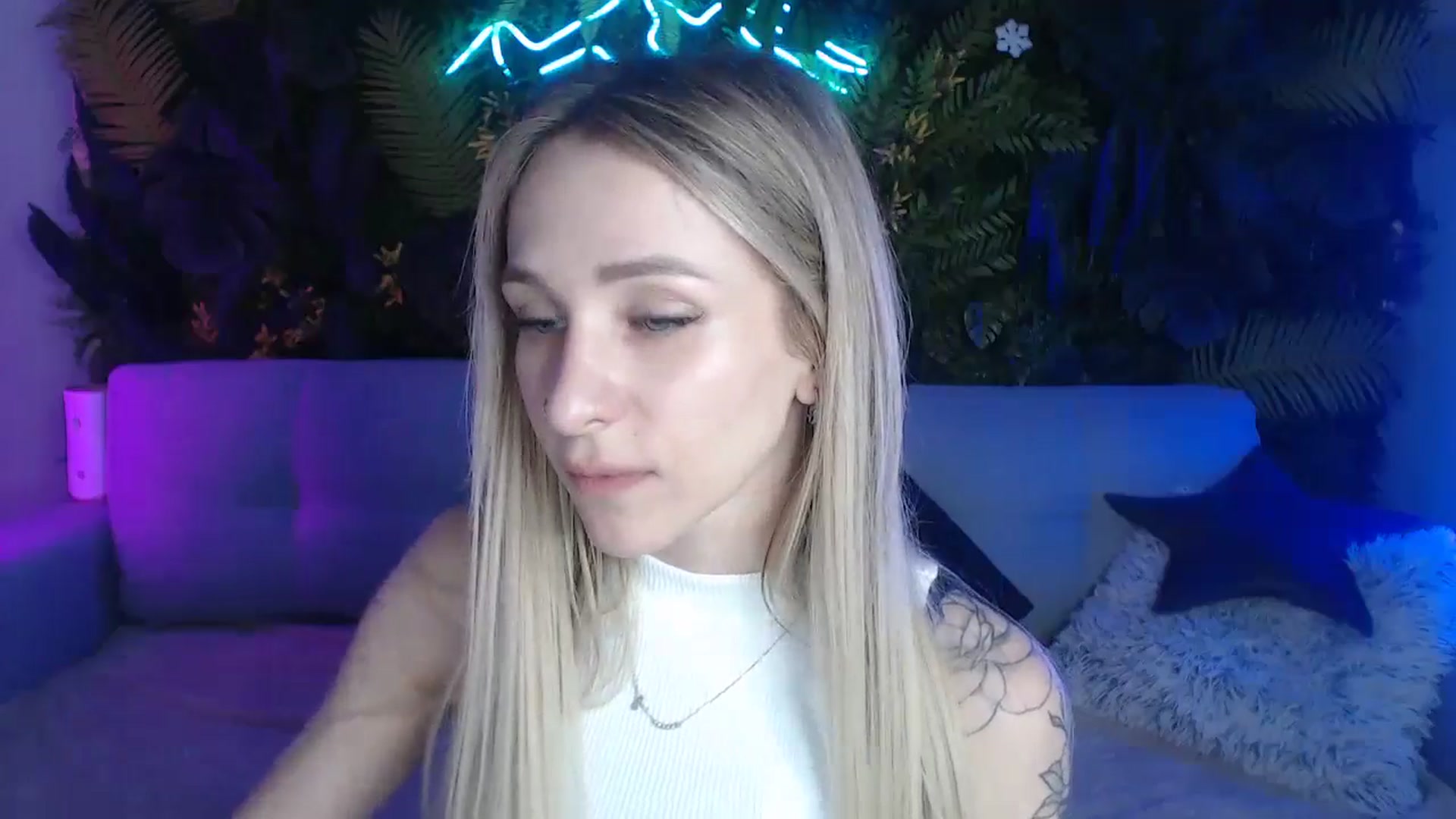 Gallery image thumbnail from Horny_Blond's myfreecams stream on, 06/09/2024, 09:04 image 6 of 20