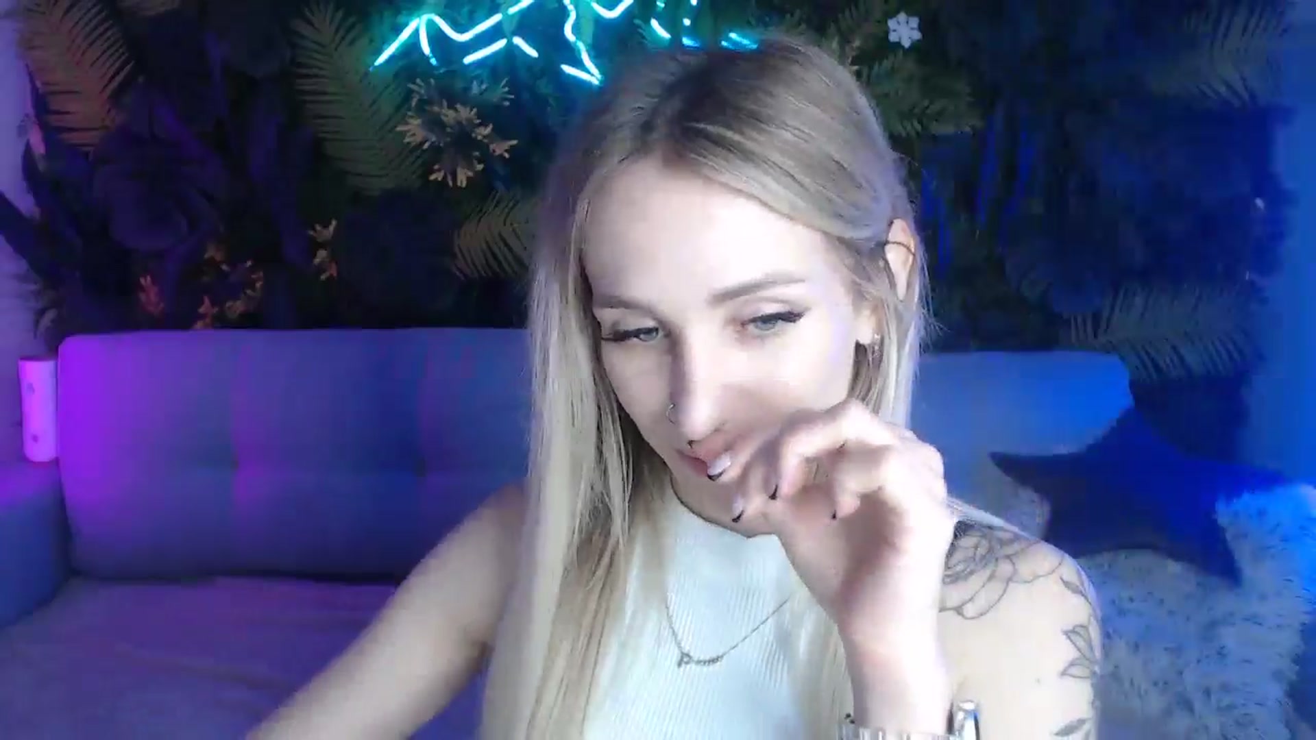 Gallery image thumbnail from Horny_Blond's myfreecams stream on, 06/09/2024, 09:38 image 10 of 20