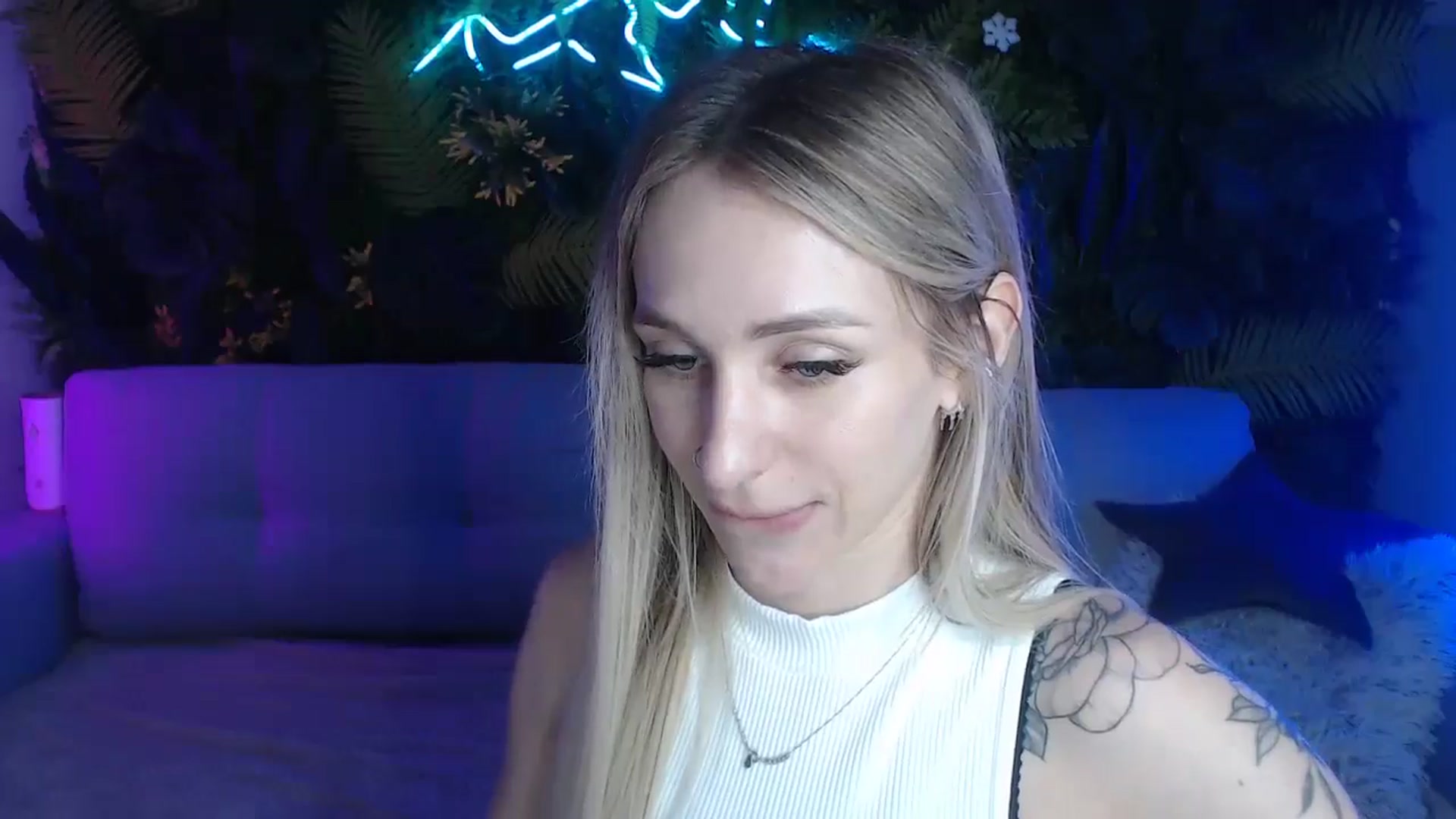 Gallery image thumbnail from Horny_Blond's myfreecams stream on, 06/09/2024, 09:38 image 13 of 20