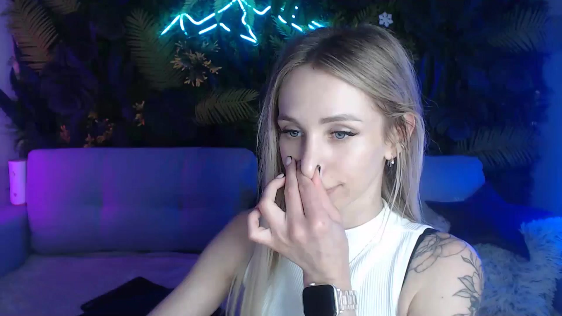 Gallery image thumbnail from Horny_Blond's myfreecams stream on, 06/09/2024, 10:59 image 3 of 20