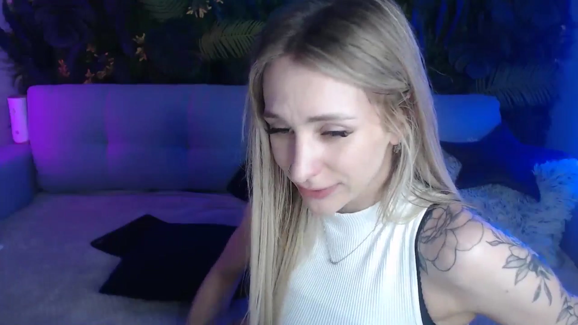 Gallery image thumbnail from Horny_Blond's myfreecams stream on, 06/09/2024, 10:59 image 12 of 20