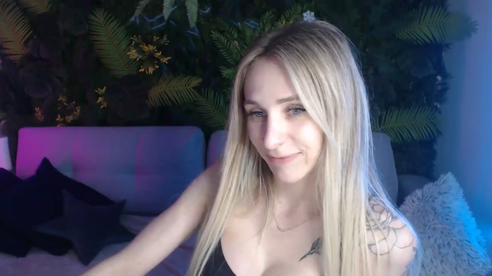 Gallery image thumbnail from Horny_Blond's myfreecams stream on, 06/11/2024, 09:53 image 4 of 20