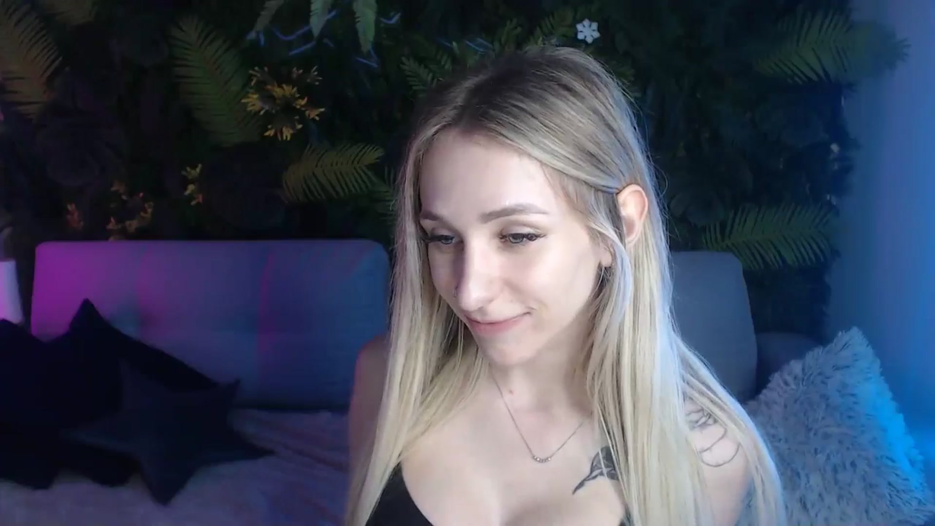 Gallery image thumbnail from Horny_Blond's myfreecams stream on, 06/11/2024, 09:53 image 16 of 20