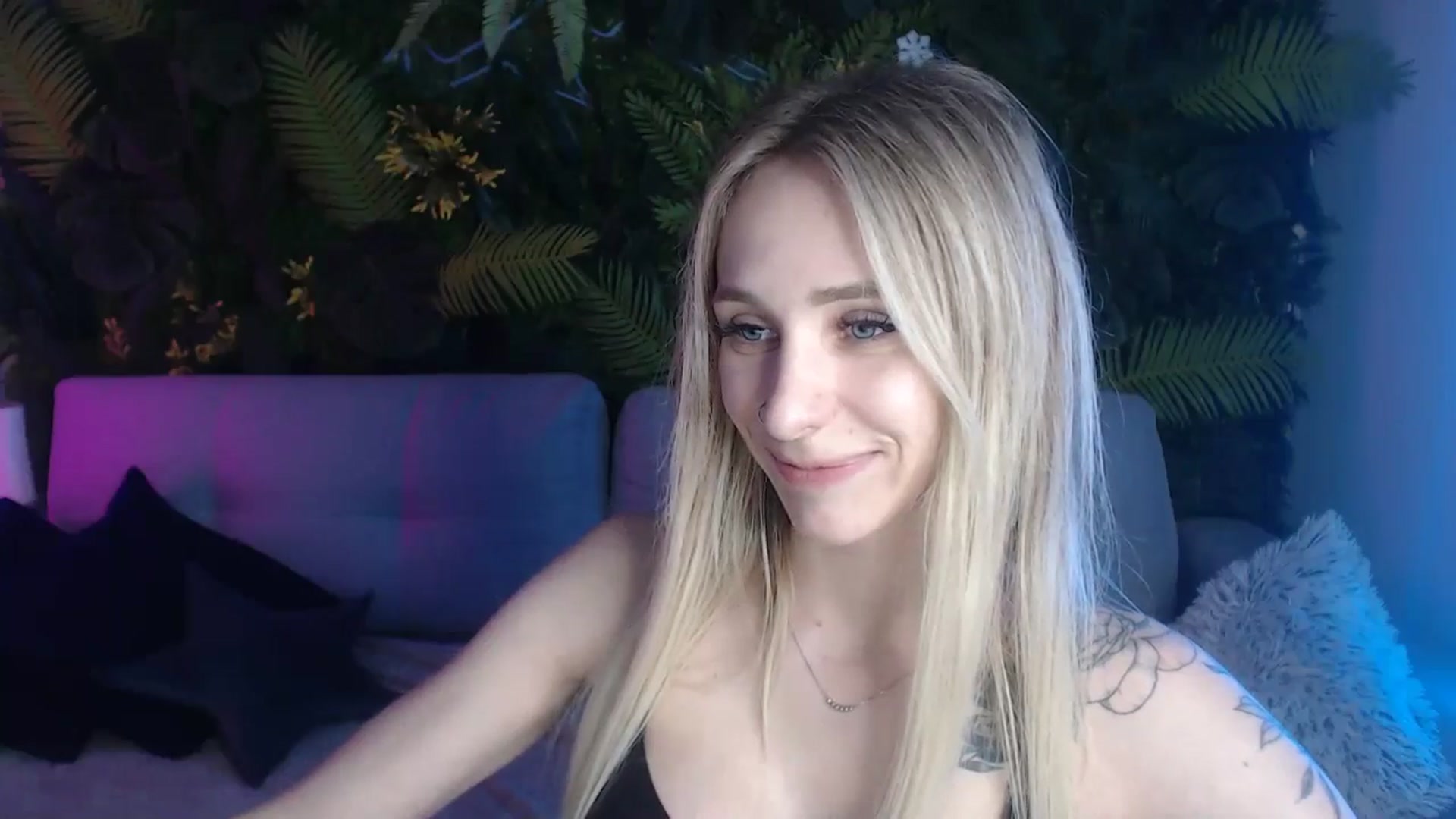 Gallery image thumbnail from Horny_Blond's myfreecams stream on, 06/11/2024, 09:53 image 7 of 20