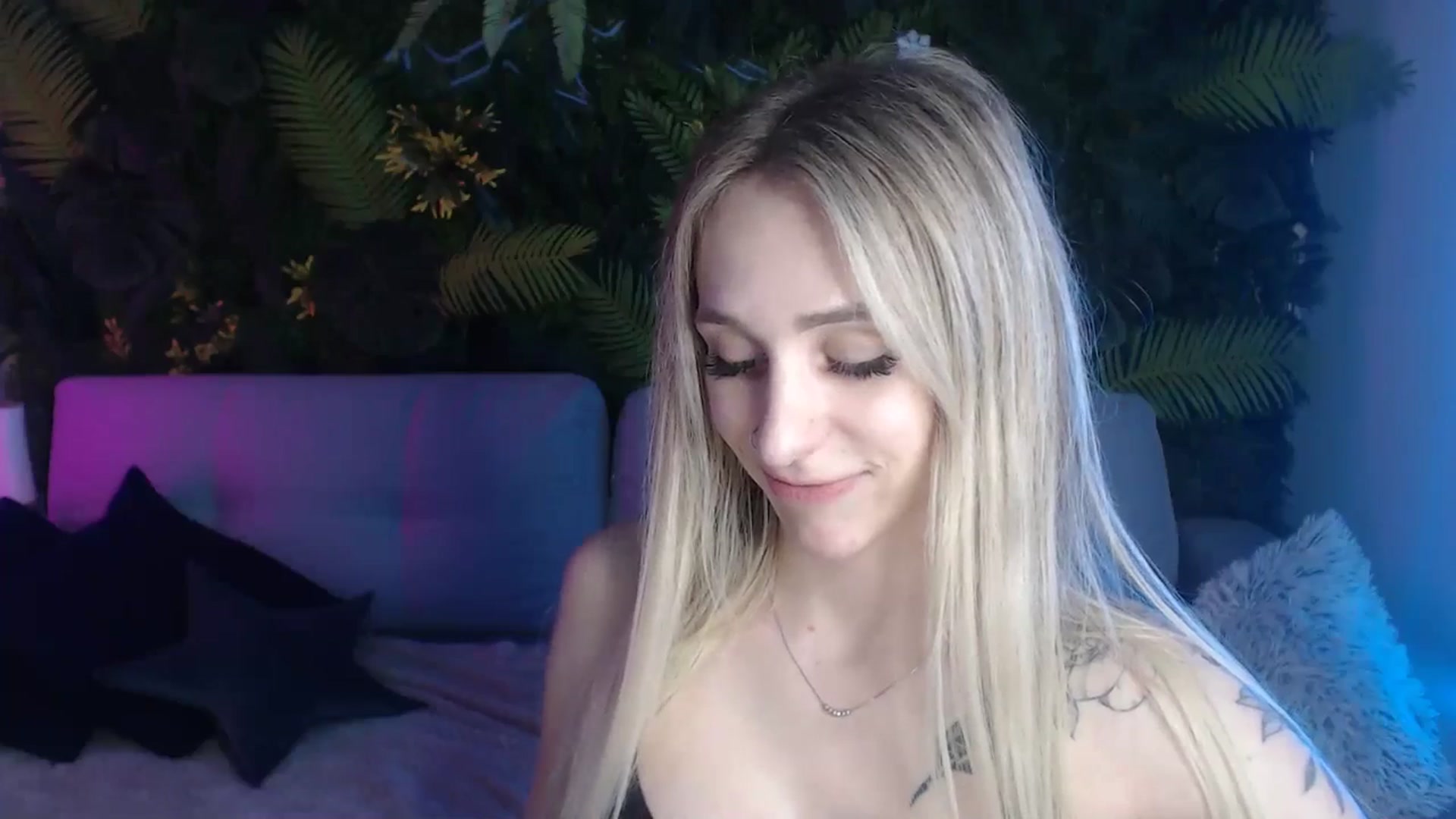 Gallery image thumbnail from Horny_Blond's myfreecams stream on, 06/11/2024, 09:53 image 11 of 20