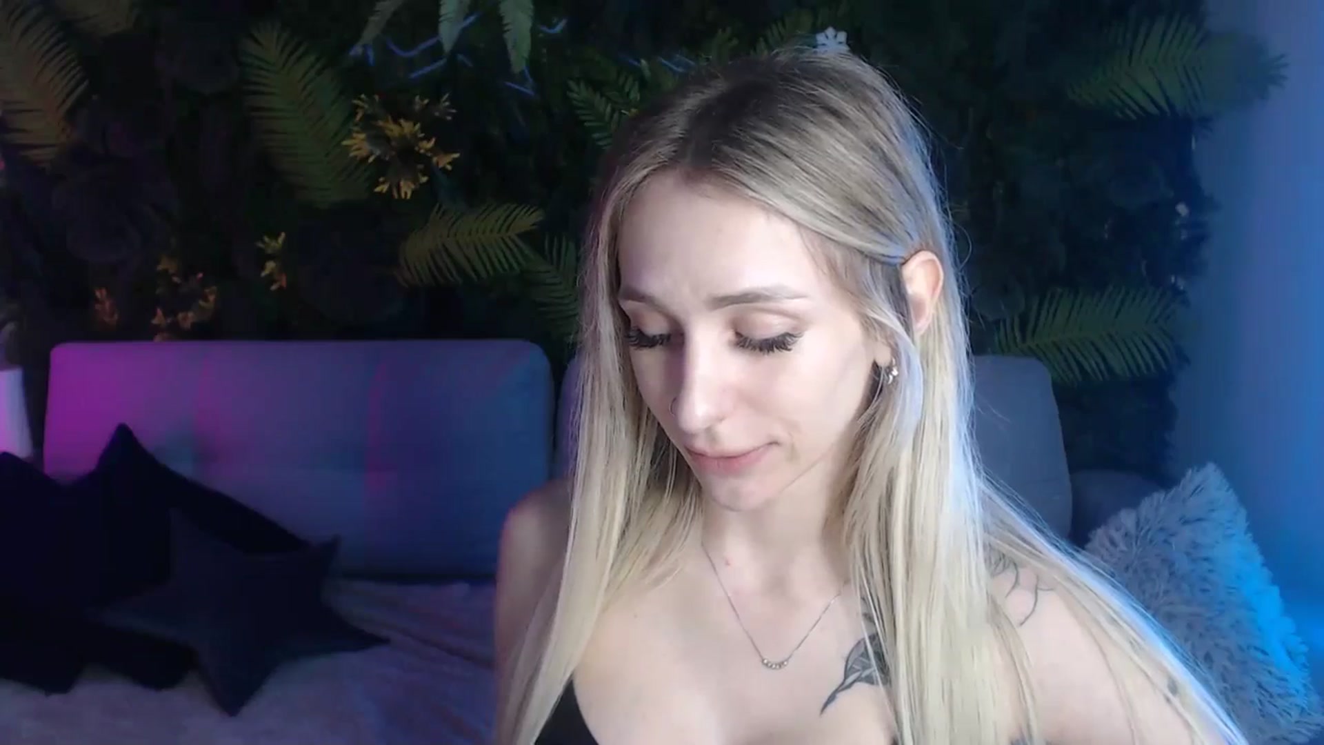 Gallery image thumbnail from Horny_Blond's myfreecams stream on, 06/11/2024, 09:53 image 15 of 20