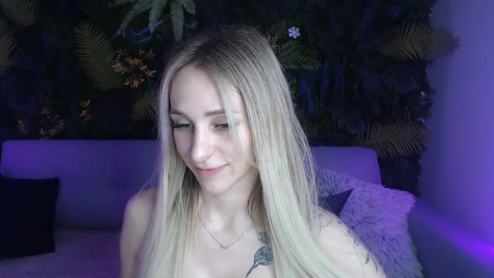 Gallery image thumbnail from Horny_Blond's myfreecams stream on, 06/12/2024, 08:18 image 4 of 20
