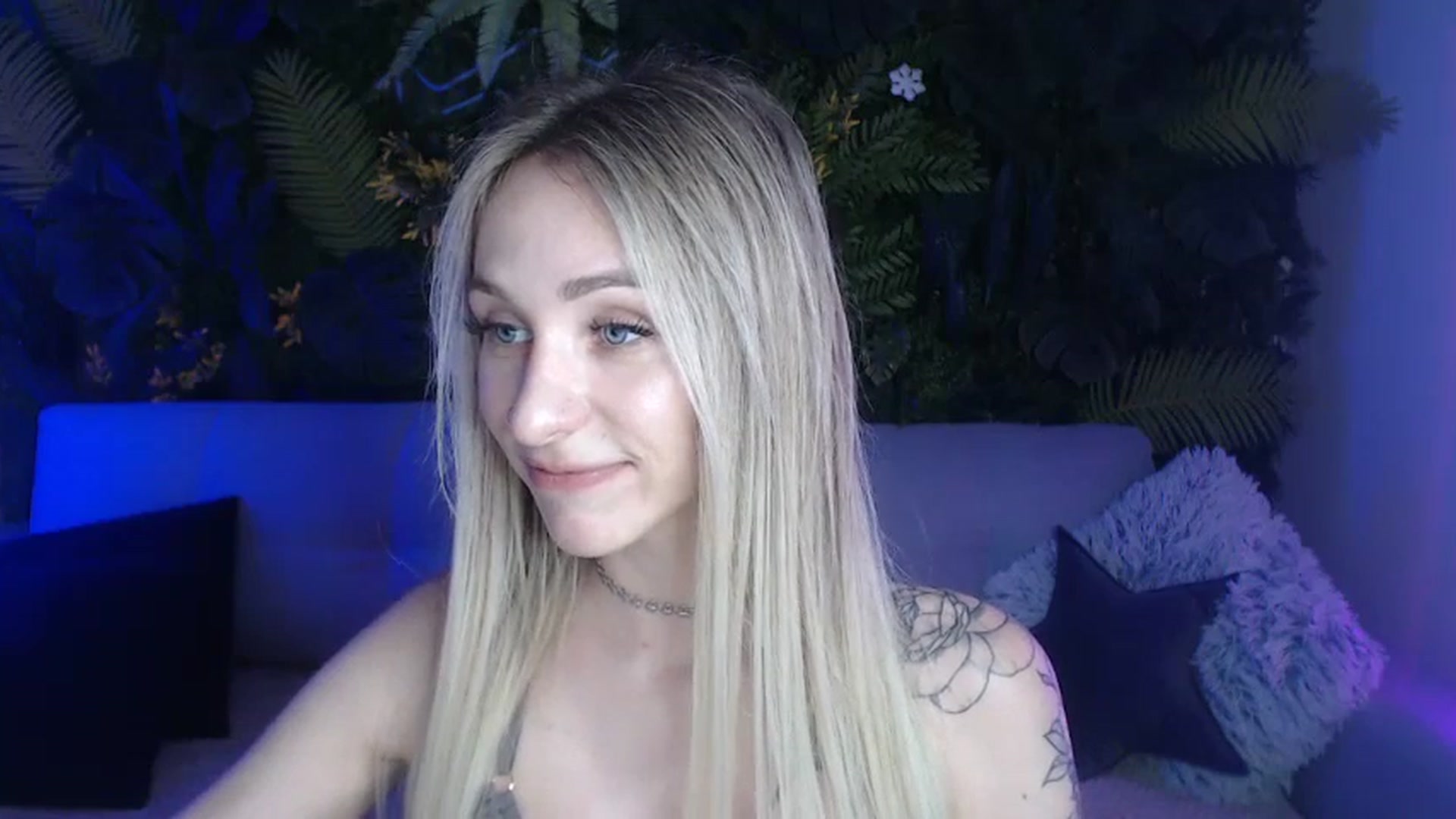 Gallery image thumbnail from Horny_Blond's myfreecams stream on, 06/20/2024, 08:30 image 11 of 20