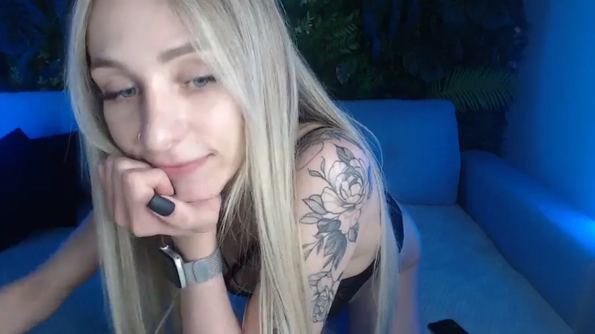 Gallery image thumbnail from Horny_Blond's myfreecams stream on, 06/21/2024, 09:23 image 13 of 20