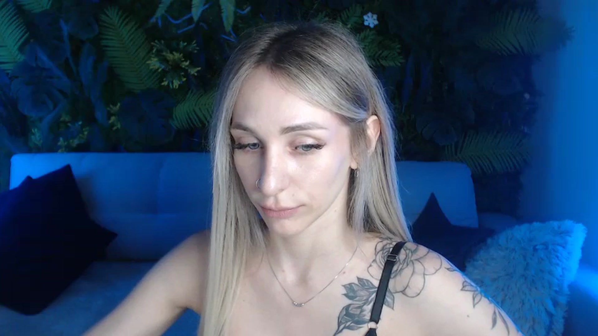 Gallery image thumbnail from Horny_Blond's myfreecams stream on, 06/22/2024, 08:44 image 11 of 20