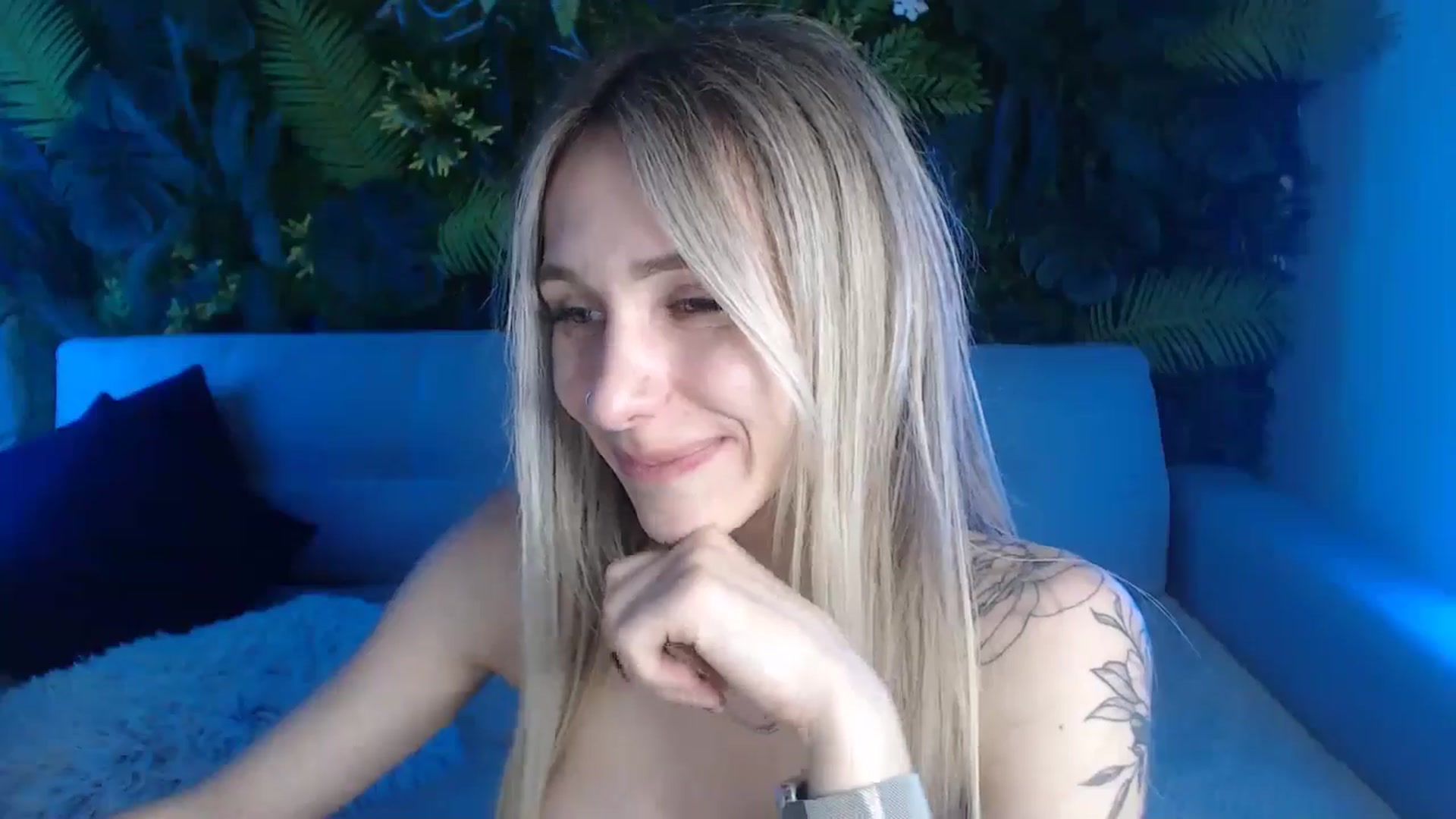 Gallery image thumbnail from Horny_Blond's myfreecams stream on, 06/22/2024, 12:41 image 12 of 20