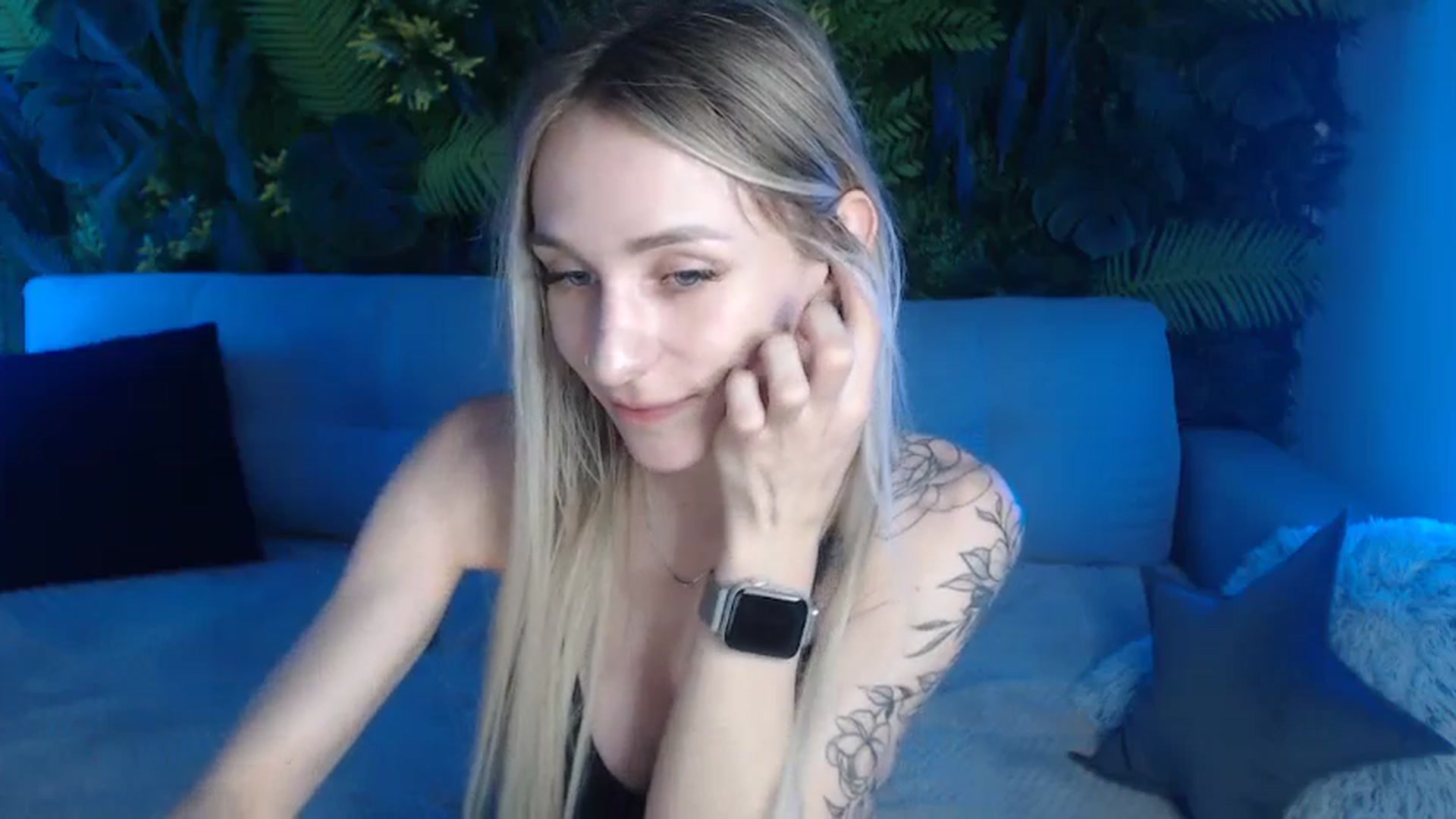 Gallery image thumbnail from Horny_Blond's myfreecams stream on, 06/23/2024, 10:47 image 2 of 20