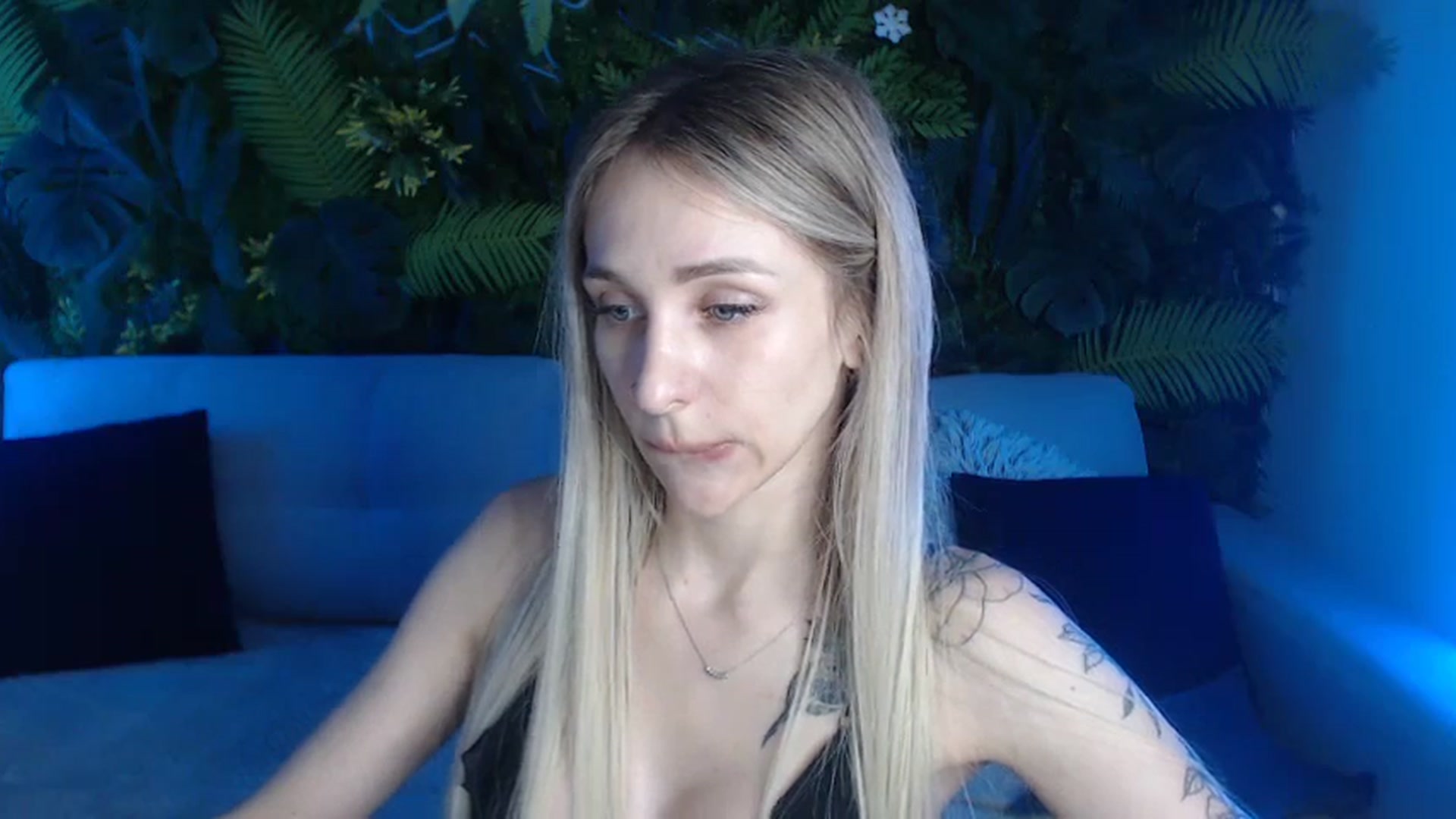 Gallery image thumbnail from Horny_Blond's myfreecams stream on, 06/23/2024, 11:06 image 19 of 20