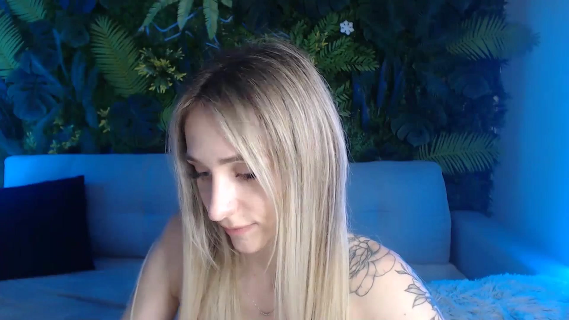 Gallery image thumbnail from Horny_Blond's myfreecams stream on, 06/23/2024, 12:49 image 2 of 20