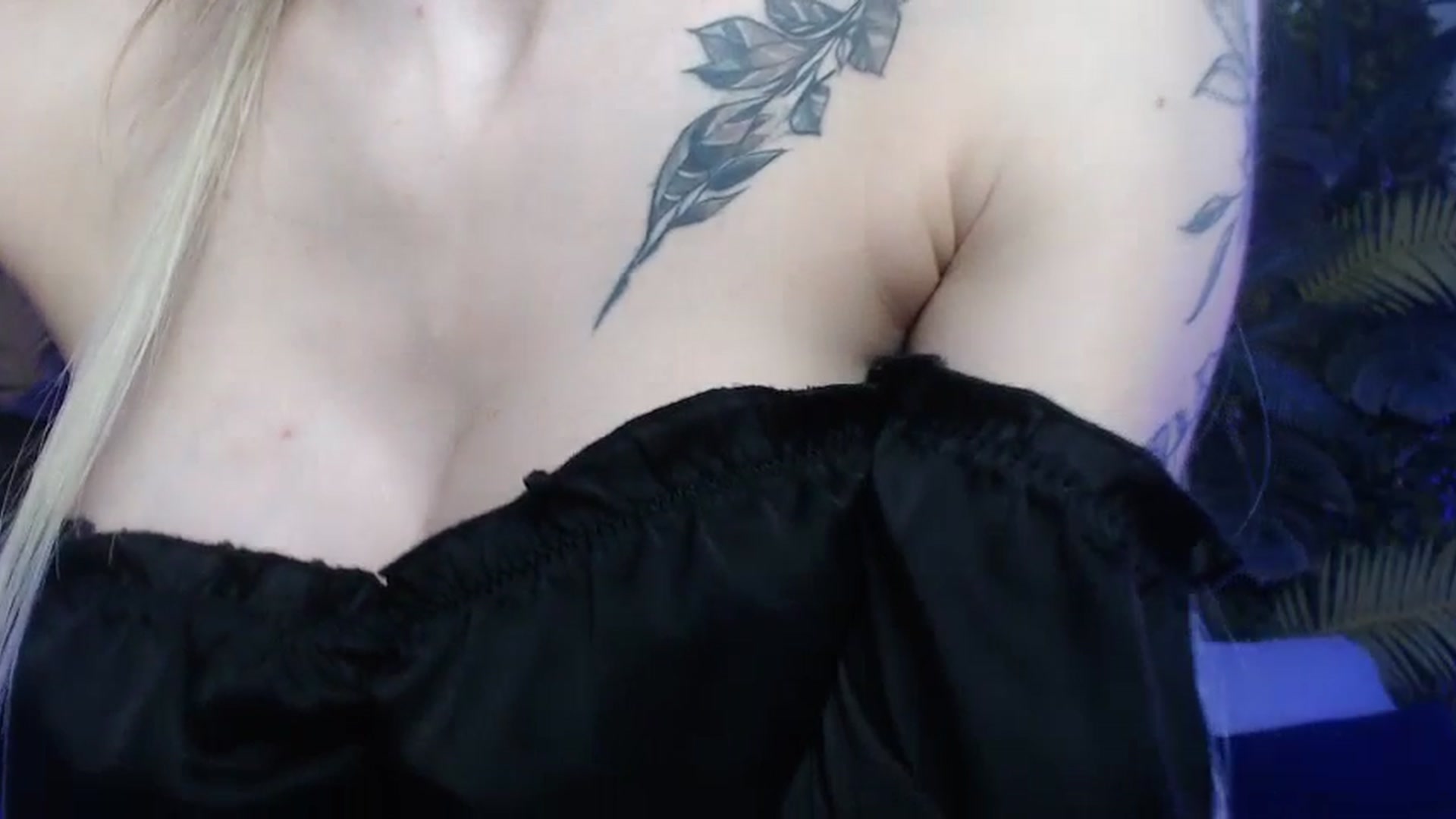 Gallery image thumbnail from Horny_Blond's myfreecams stream on, 06/26/2024, 08:50 image 10 of 20