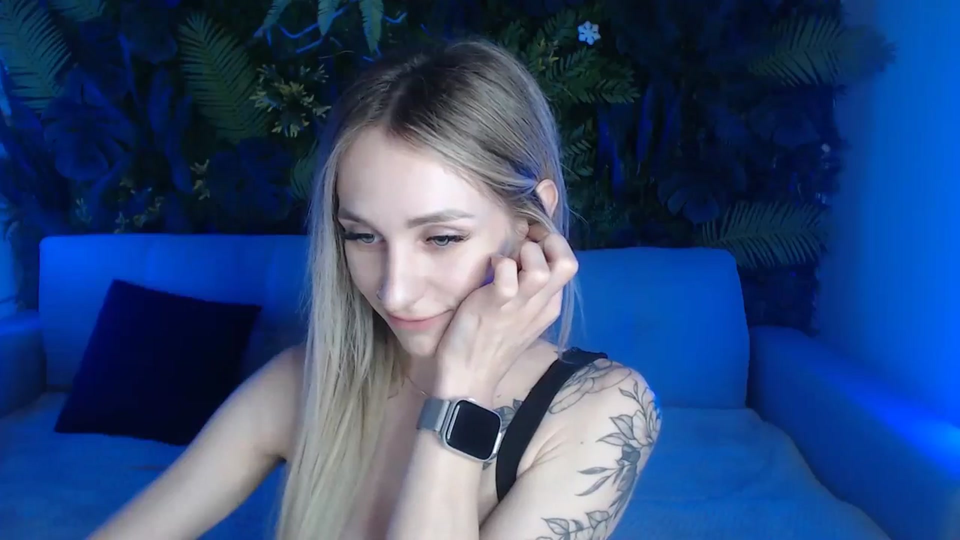Gallery image thumbnail from Horny_Blond's myfreecams stream on, 06/29/2024, 08:53 image 2 of 20