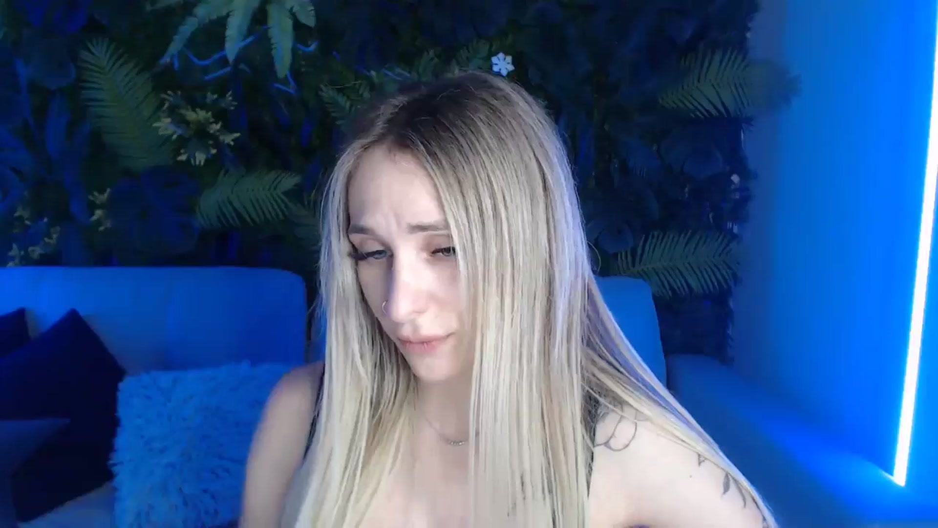Gallery image thumbnail from Horny_Blond's myfreecams stream on, 06/29/2024, 10:59 image 6 of 20