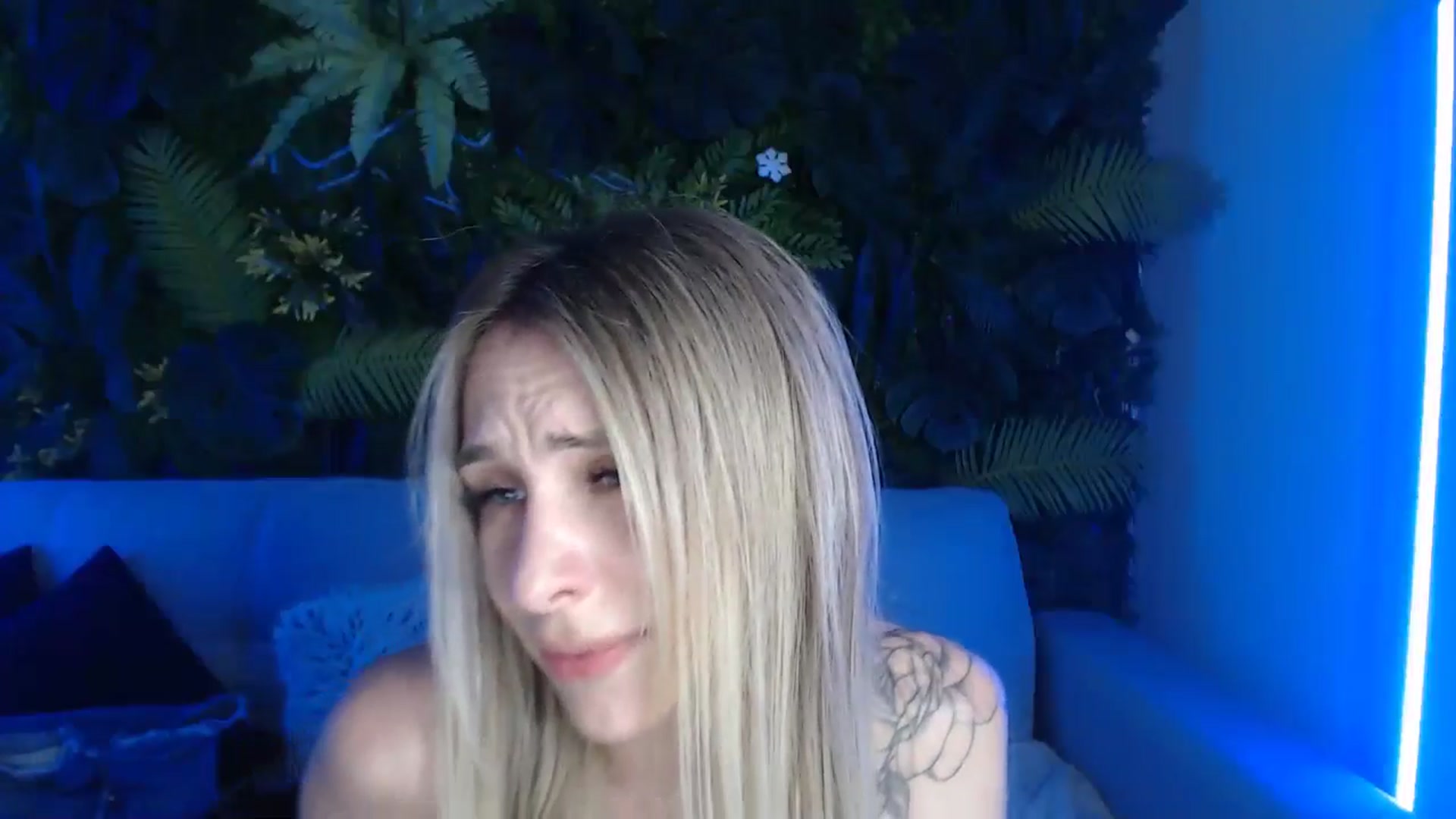 Gallery image thumbnail from Horny_Blond's myfreecams stream on, 06/29/2024, 11:43 image 8 of 20