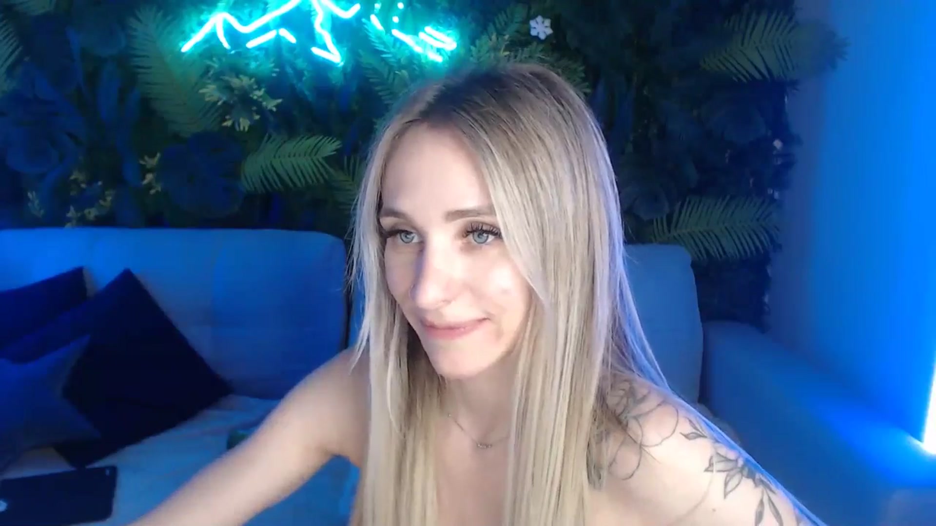 Gallery image thumbnail from Horny_Blond's myfreecams stream on, 06/30/2024, 11:17 image 3 of 20