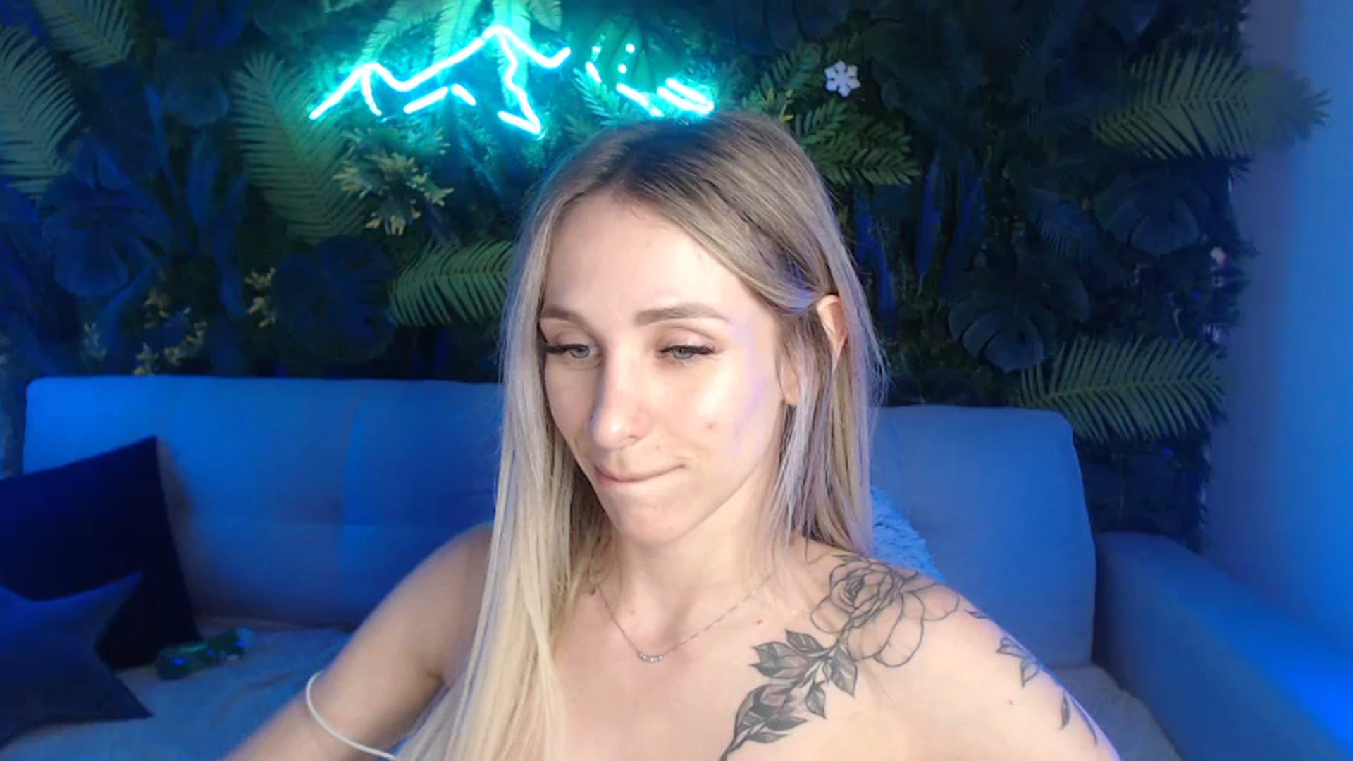 Gallery image thumbnail from Horny_Blond's myfreecams stream on, 07/01/2024, 12:09 image 3 of 20