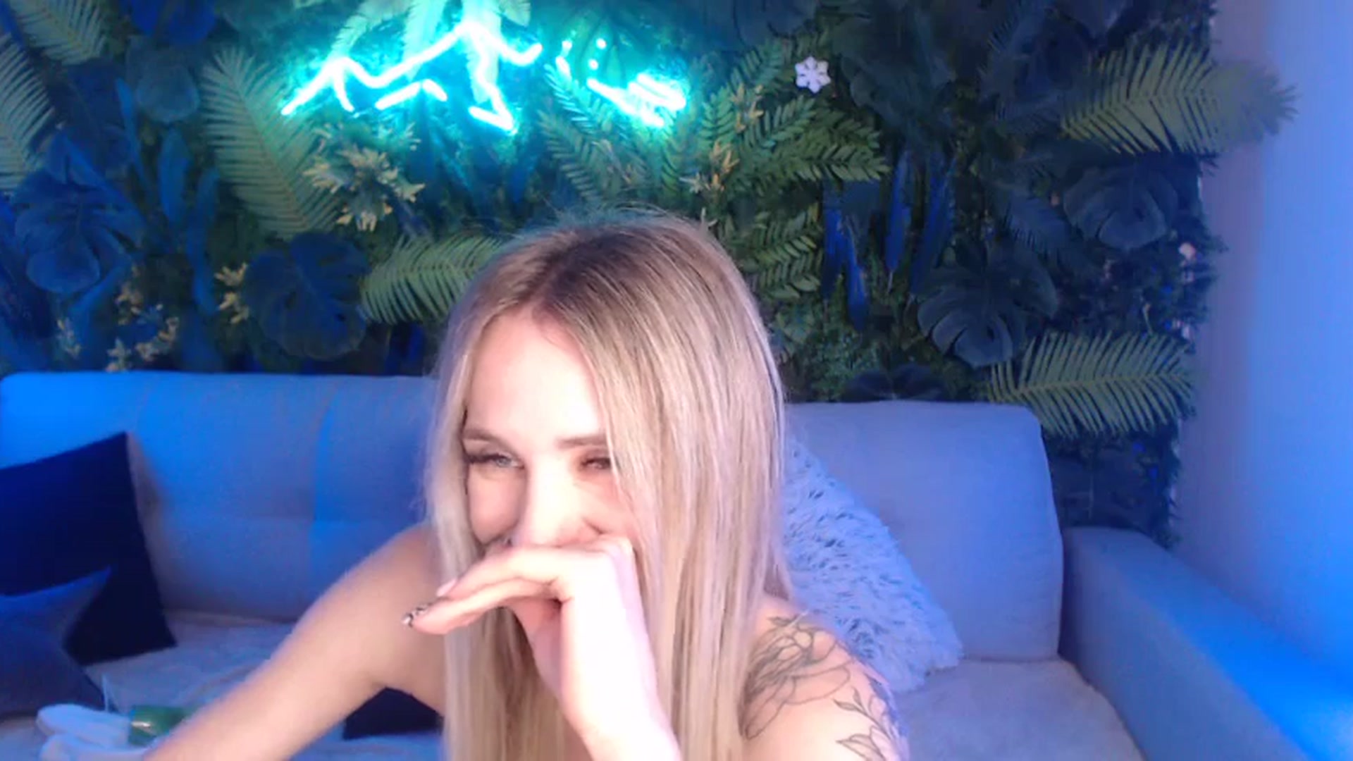 Gallery image thumbnail from Horny_Blond's myfreecams stream on, 07/01/2024, 12:58 image 18 of 20