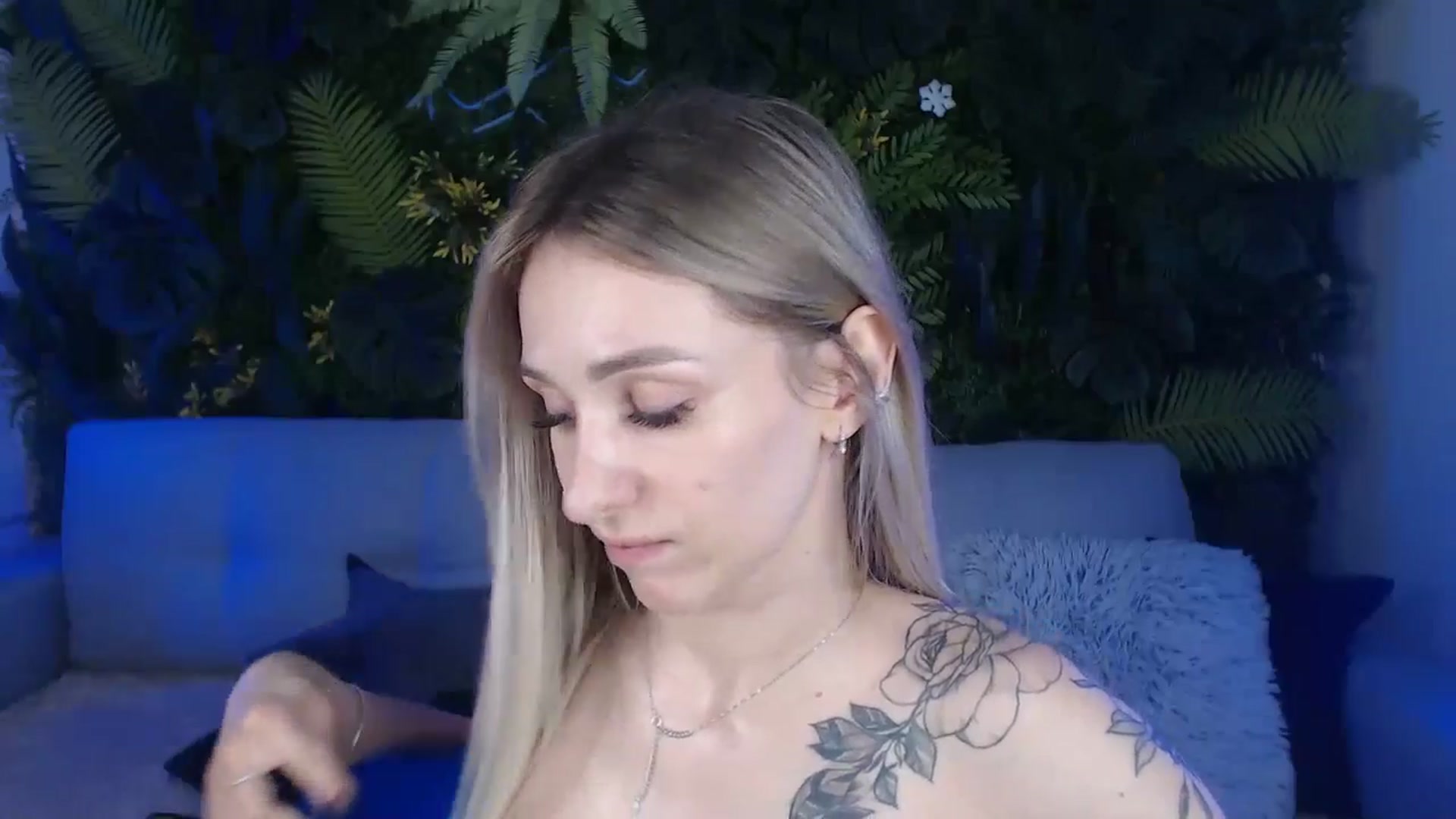 Gallery image thumbnail from Horny_Blond's myfreecams stream on, 07/05/2024, 11:57 image 3 of 20