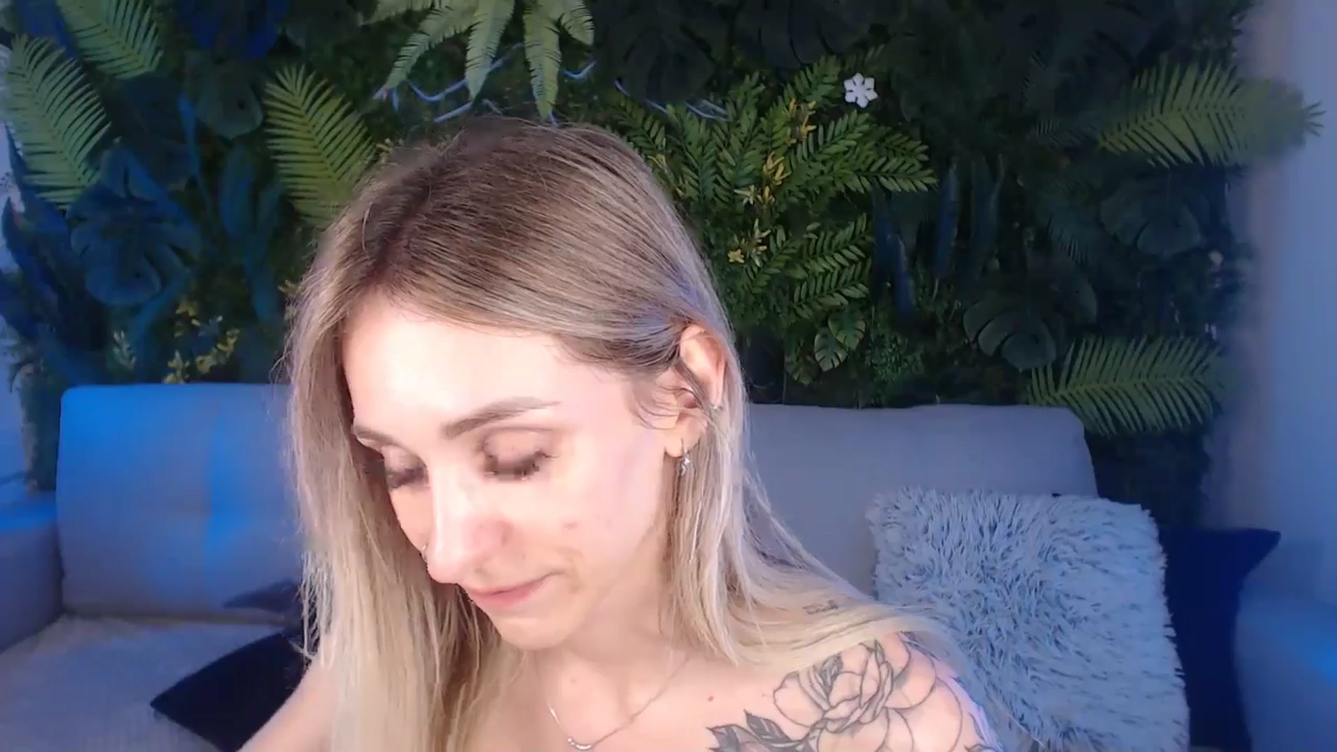 Gallery image thumbnail from Horny_Blond's myfreecams stream on, 07/05/2024, 11:57 image 11 of 20