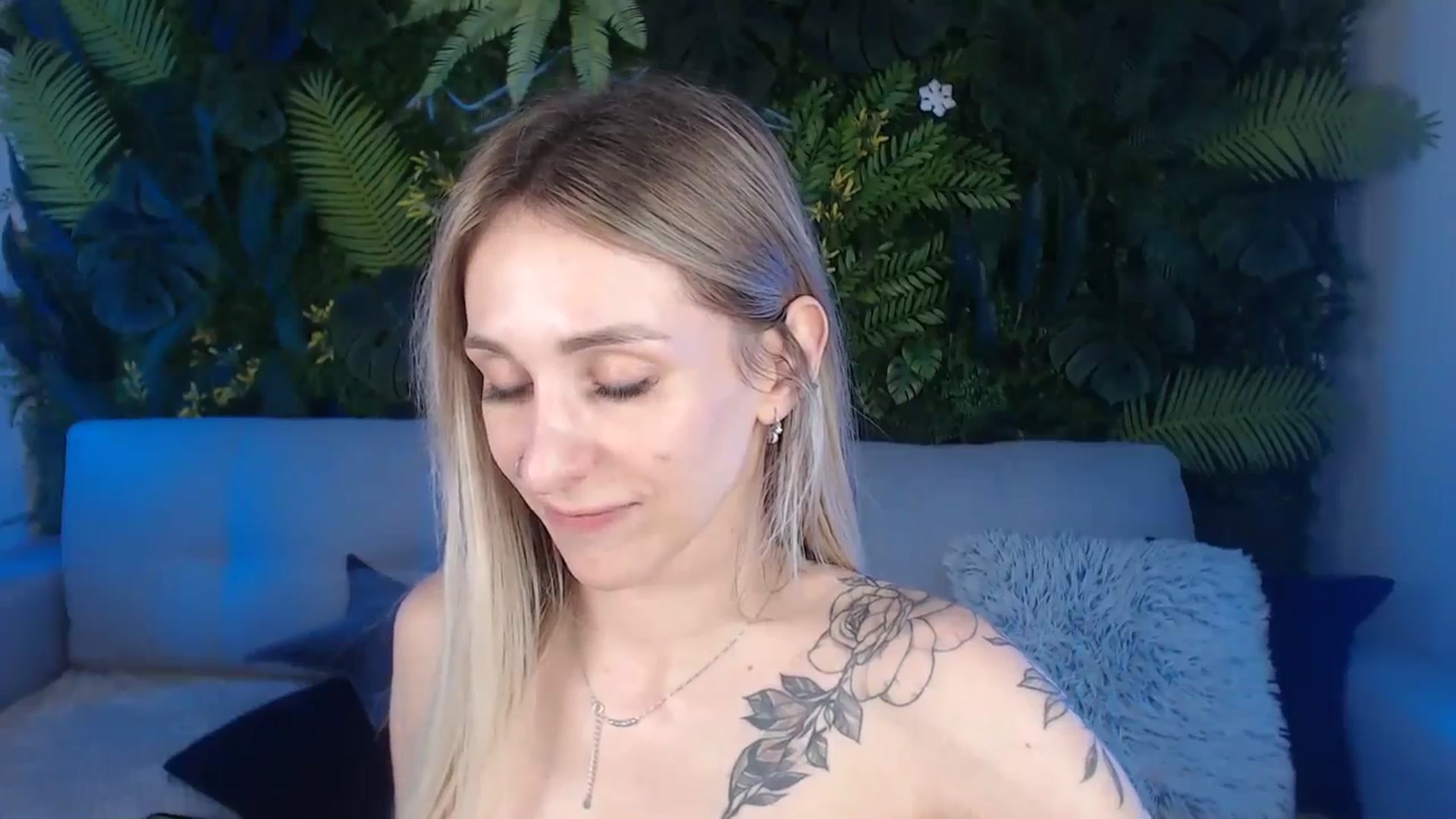 Gallery image thumbnail from Horny_Blond's myfreecams stream on, 07/05/2024, 11:57 image 9 of 20