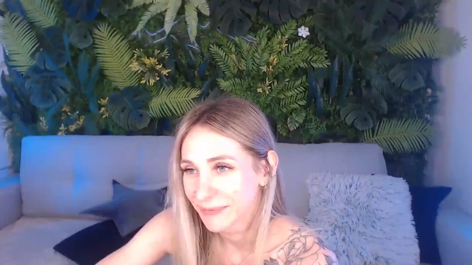 Gallery image thumbnail from Horny_Blond's myfreecams stream on, 07/05/2024, 11:57 image 14 of 20